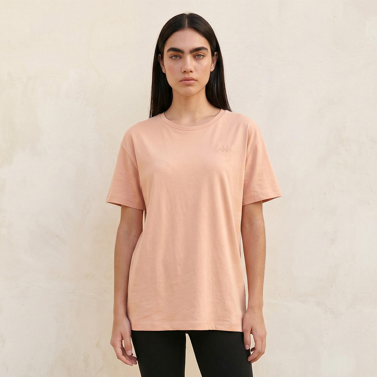 تيشيرت بتطريز شعار من كابا-women-clothing-tshirts-image-1