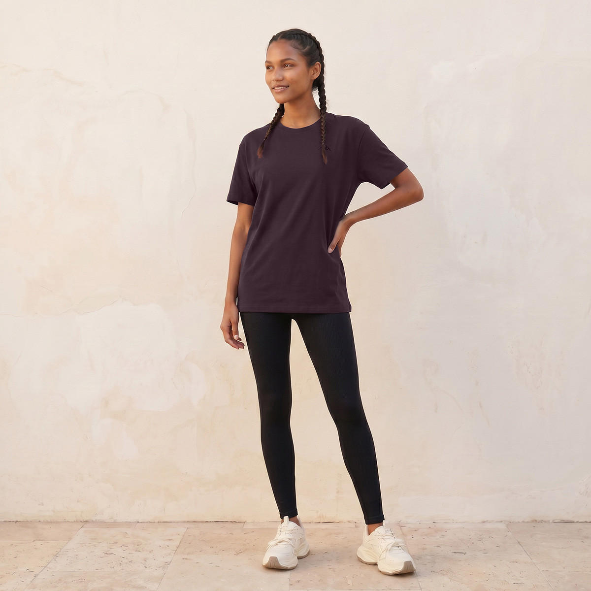 تيشيرت بتطريز شعار من كابا-sports-women-clothing-tshirtsandvests-image-3