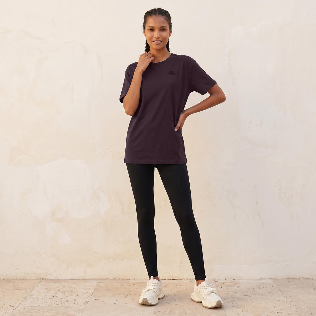 تيشيرت بتطريز شعار من كابا-sports-women-clothing-tshirtsandvests-image-5