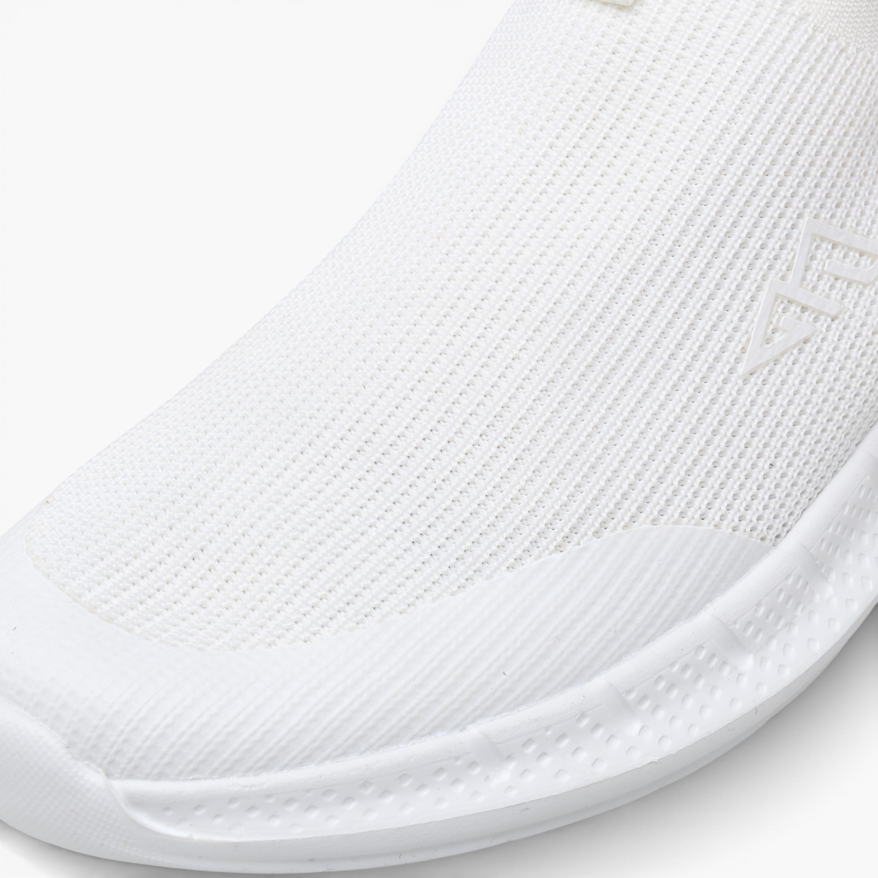 Oaklan by Shoexpress Logo Print Slip-On Sports Shoes-women-shoes-sneakers-image-4