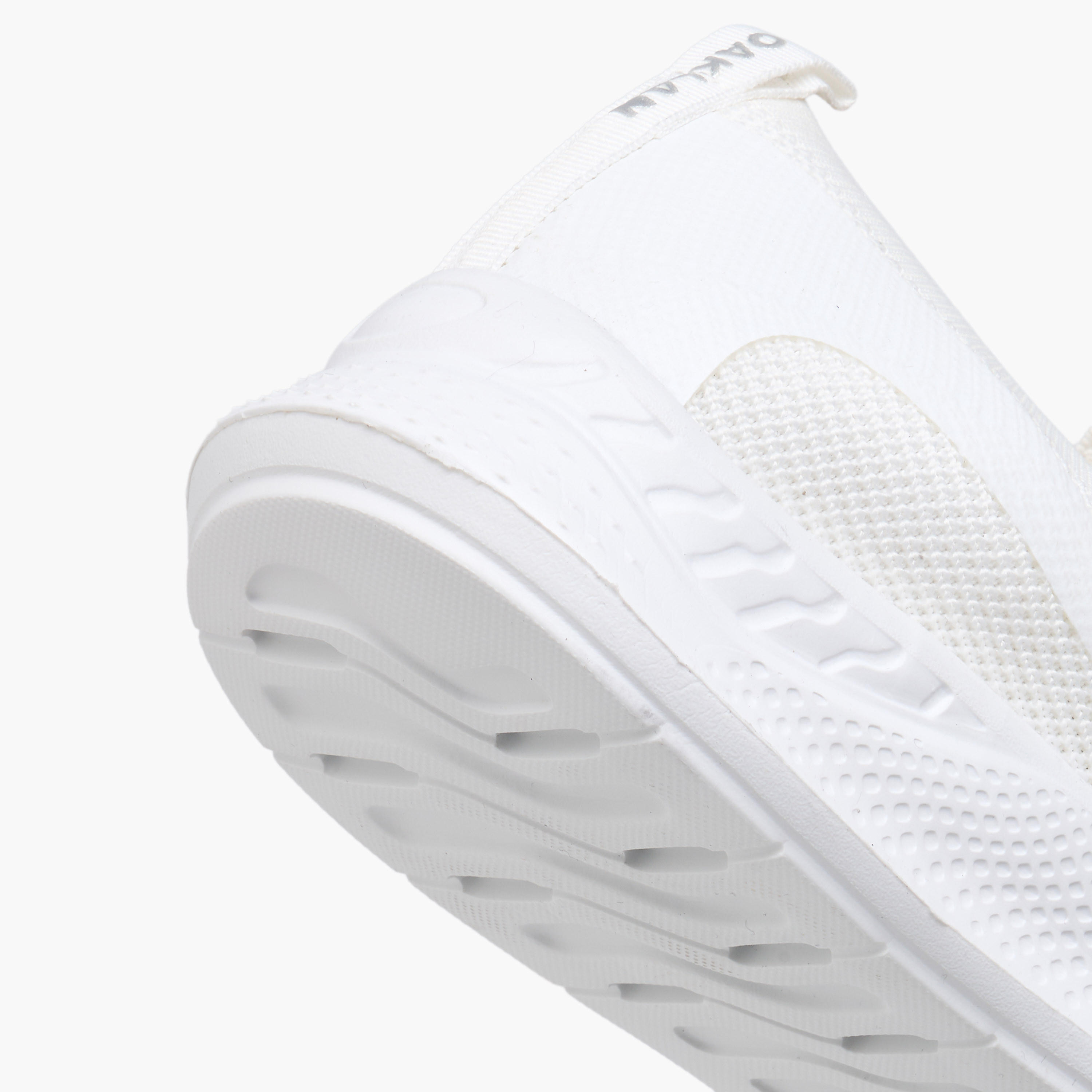 Oaklan by Shoexpress Logo Print Slip-On Sports Shoes-women-shoes-sneakers-image-5