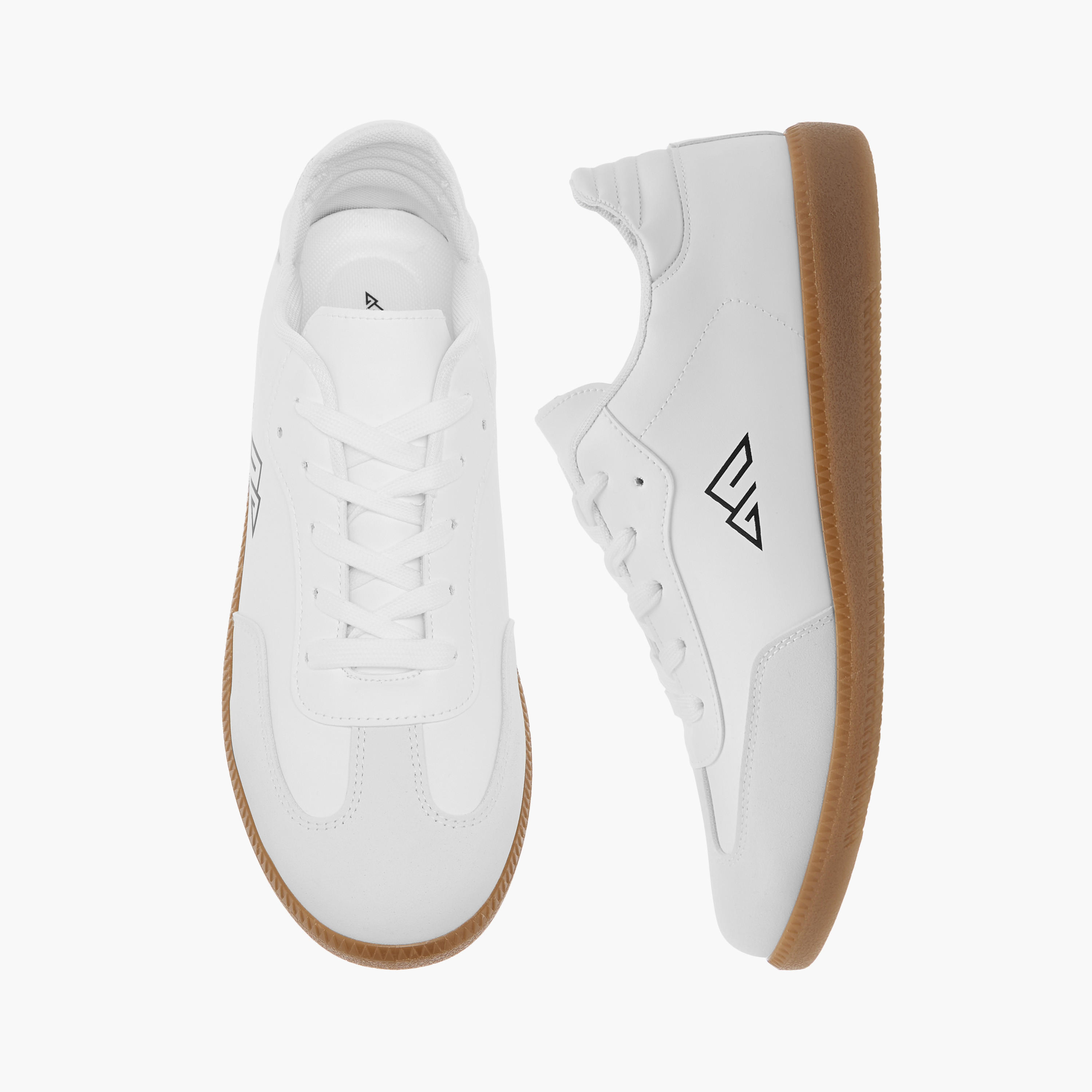 حذاء سنيكرز بألواح ورباط إغلاق من أوكلان من شو إكسبريس-sports-men-shoes-image-1