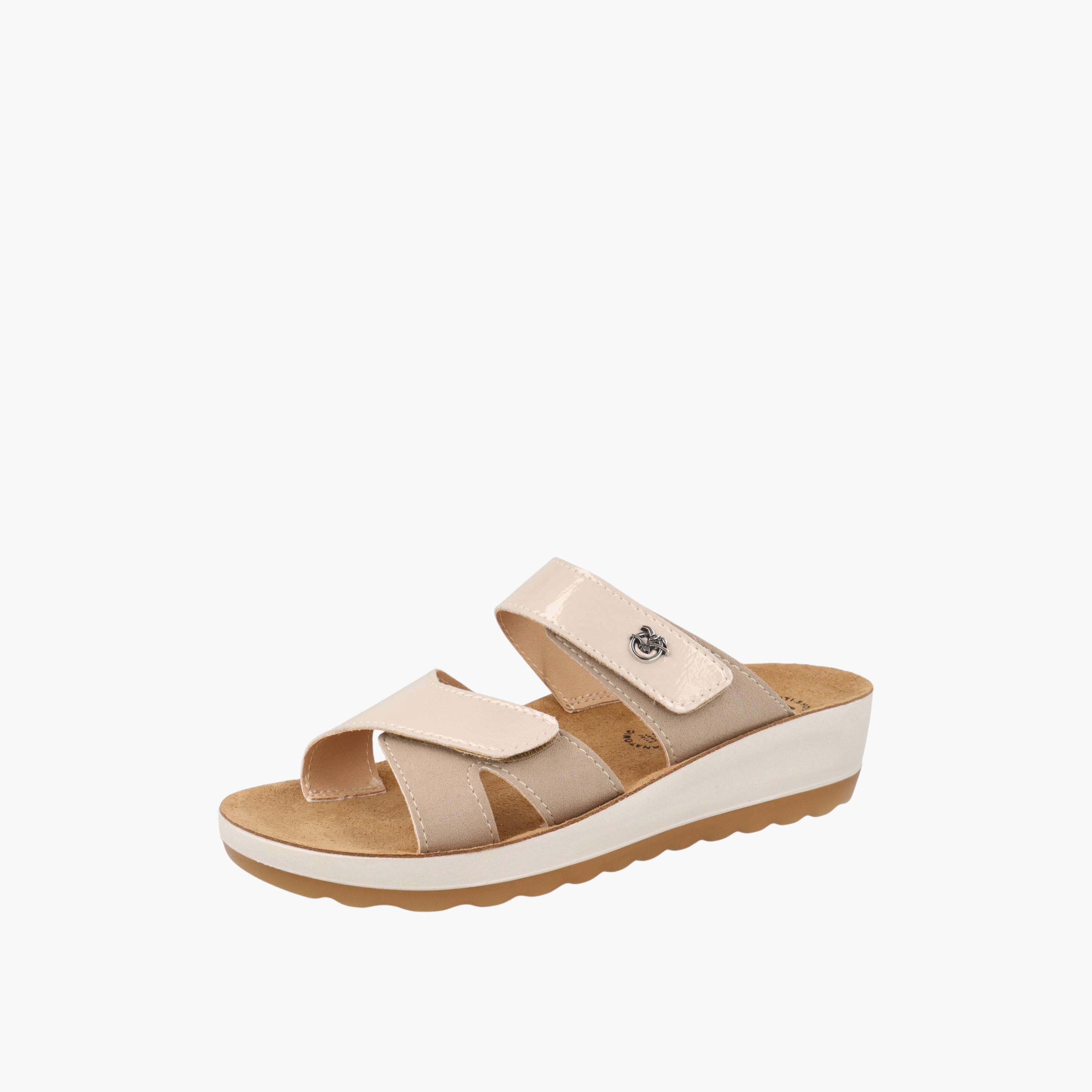 صندل سهل الارتداء بكعب ويدج وزينة شعار من فلاي فلوت-women-shoes-sandals-heeled-image-1