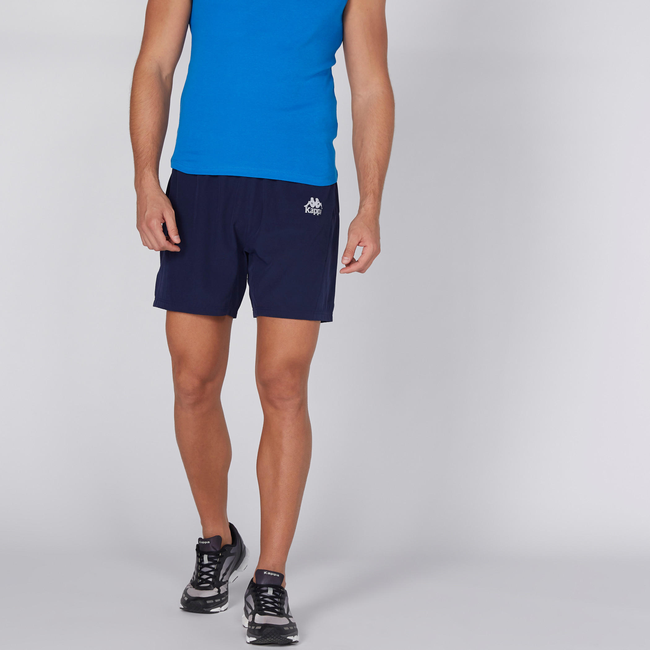 شورت بخصر مطّاطي وطبعات من كابا-men-clothing-sportswearandactivewear-bottoms-image-1