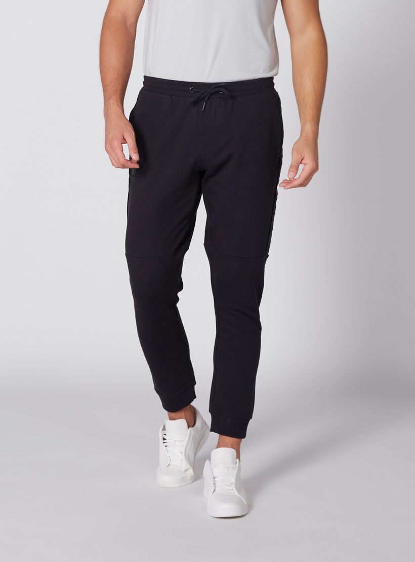 بنطال رياضي طويل بخصر مطّاطي من كابا-men-clothing-sportswearandactivewear-bottoms-image-3