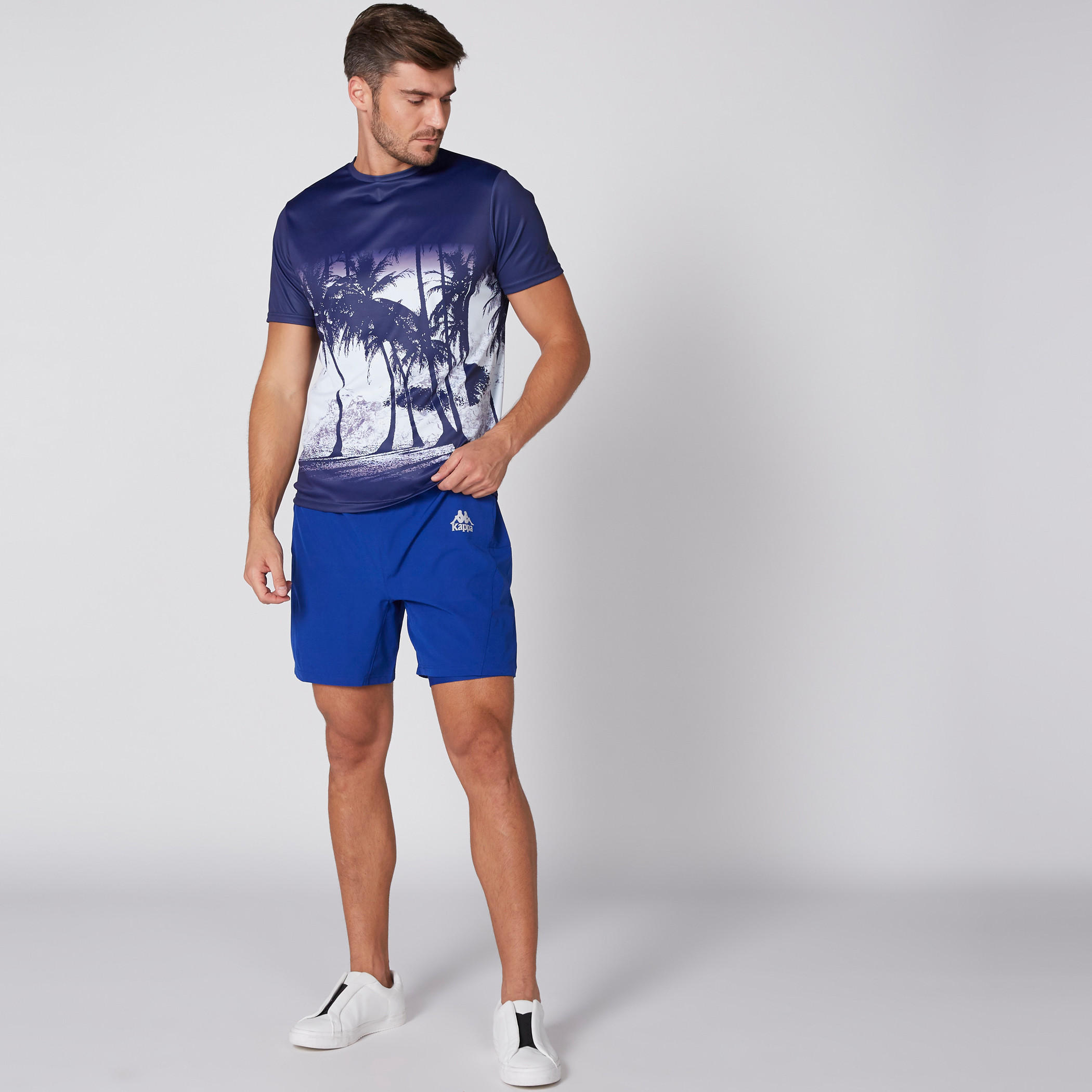 تيشيرت بياقة مستديرة وأكمام قصيرة وطبعات من كابا-men-clothing-tshirtsandpolos-tshirts-image-3