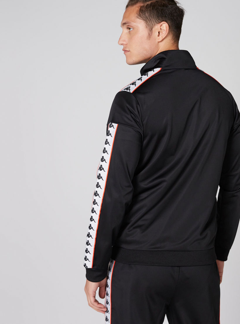 جاكيت بأكمام طويلة وسحّاب إغلاق وجيوب من كابا-men-clothing-jacketsandblazers-jackets-image-2