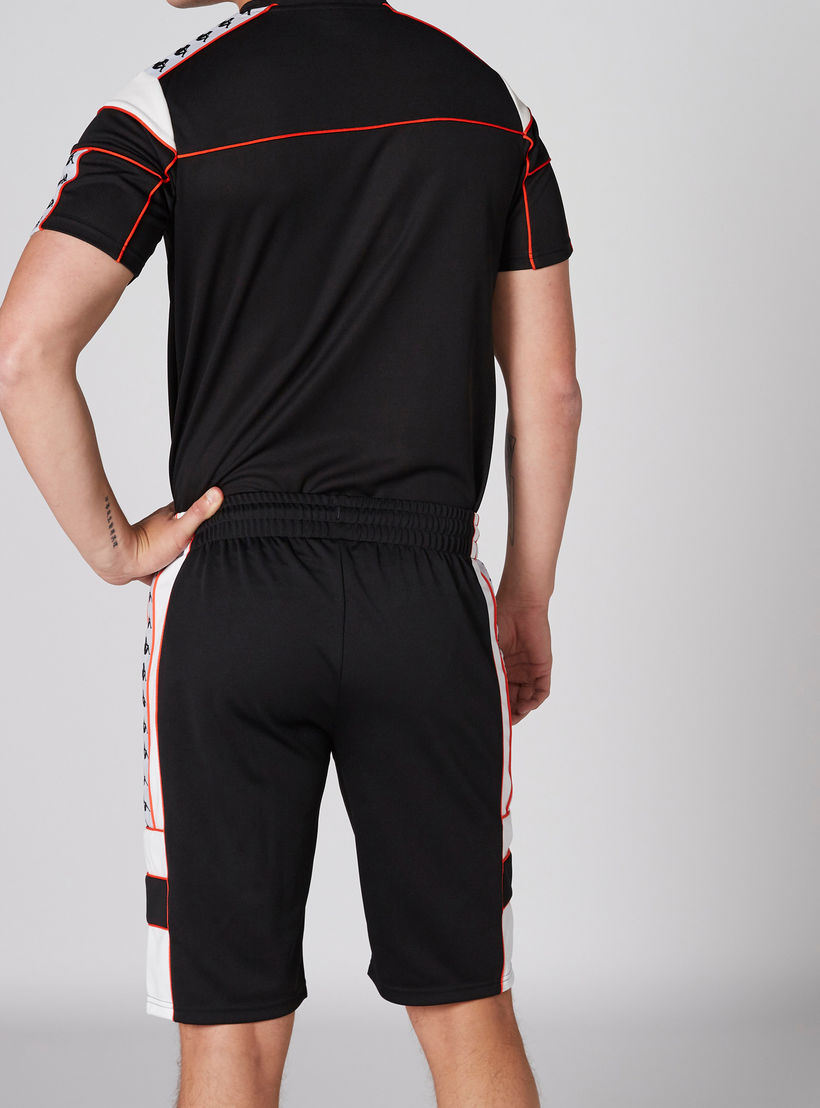 شورت بخصر مطّاطي من كابا-men-clothing-sportswearandactivewear-bottoms-image-2
