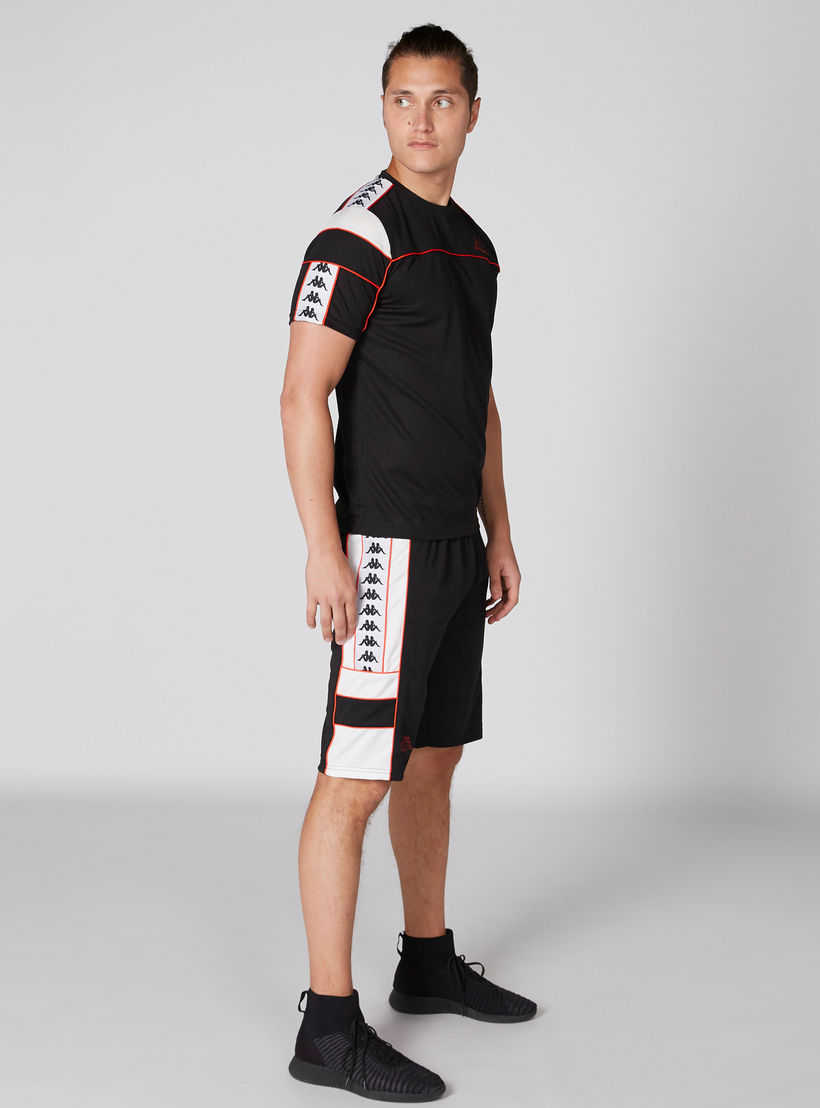 شورت بخصر مطّاطي من كابا-men-clothing-sportswearandactivewear-bottoms-image-4