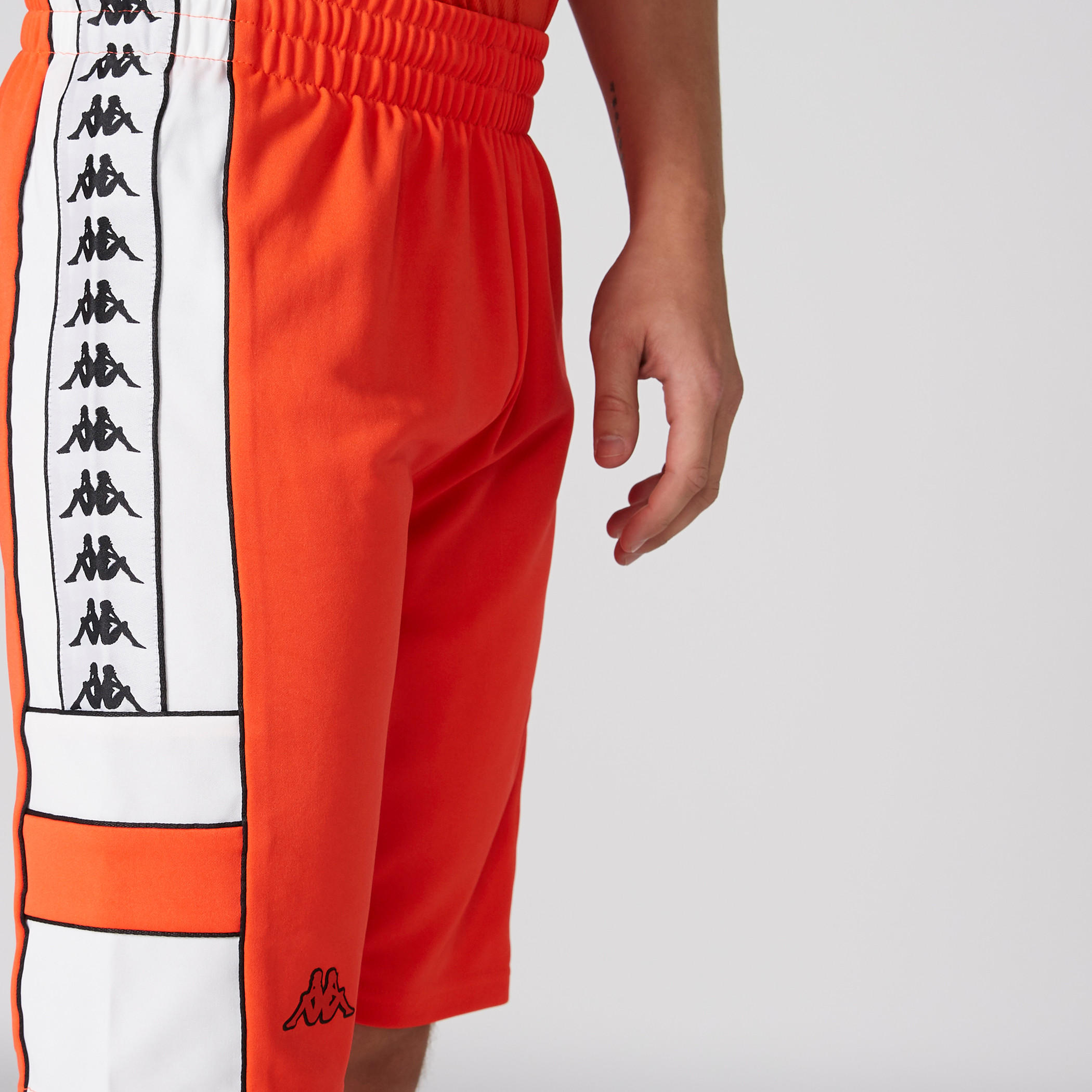 شورت بخصر مطّاطي من كابا-men-clothing-bottoms-shorts-image-5