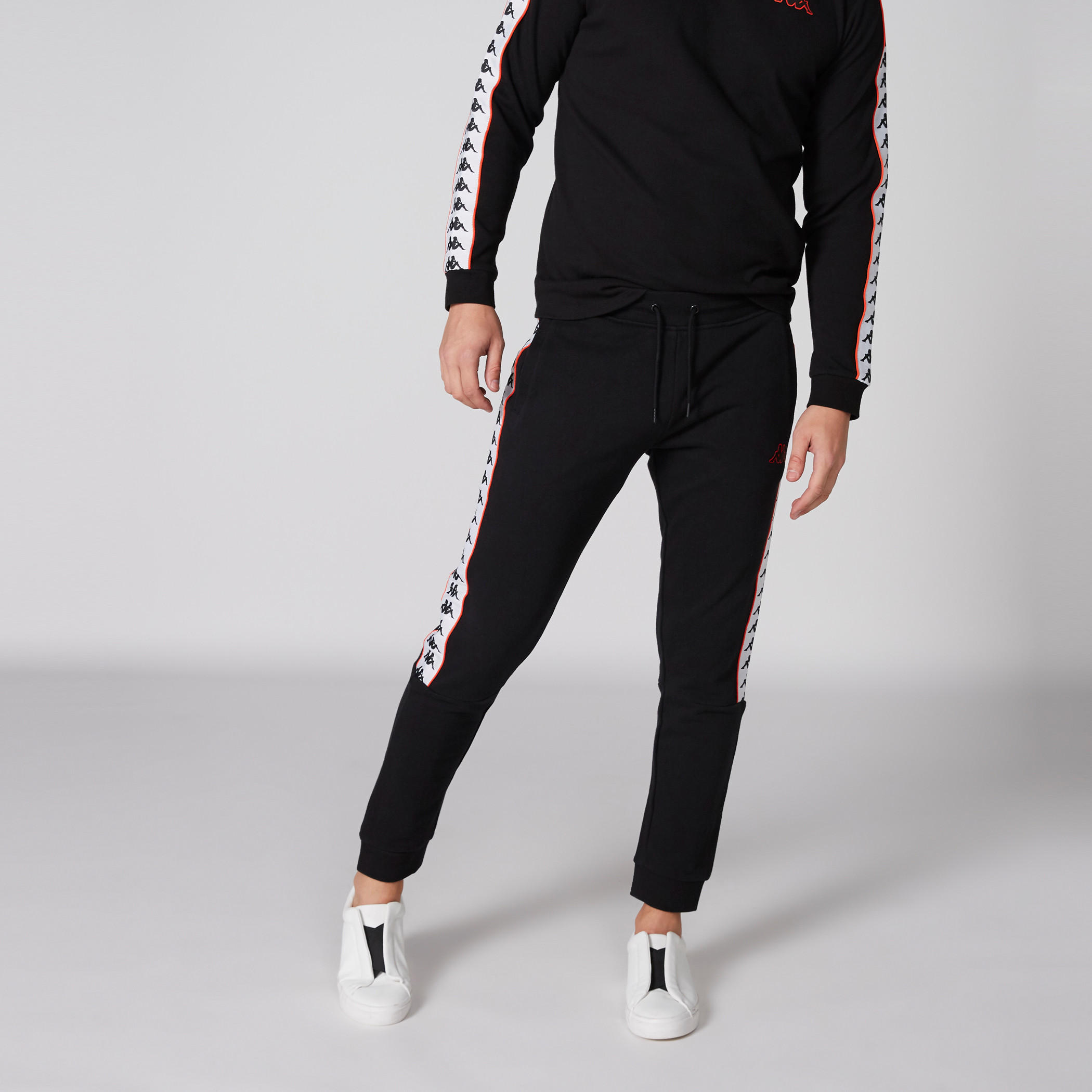 بنطال رياضي طويل بخصر مطاطي من كابا-men-clothing-sportswearandactivewear-bottoms-image-3