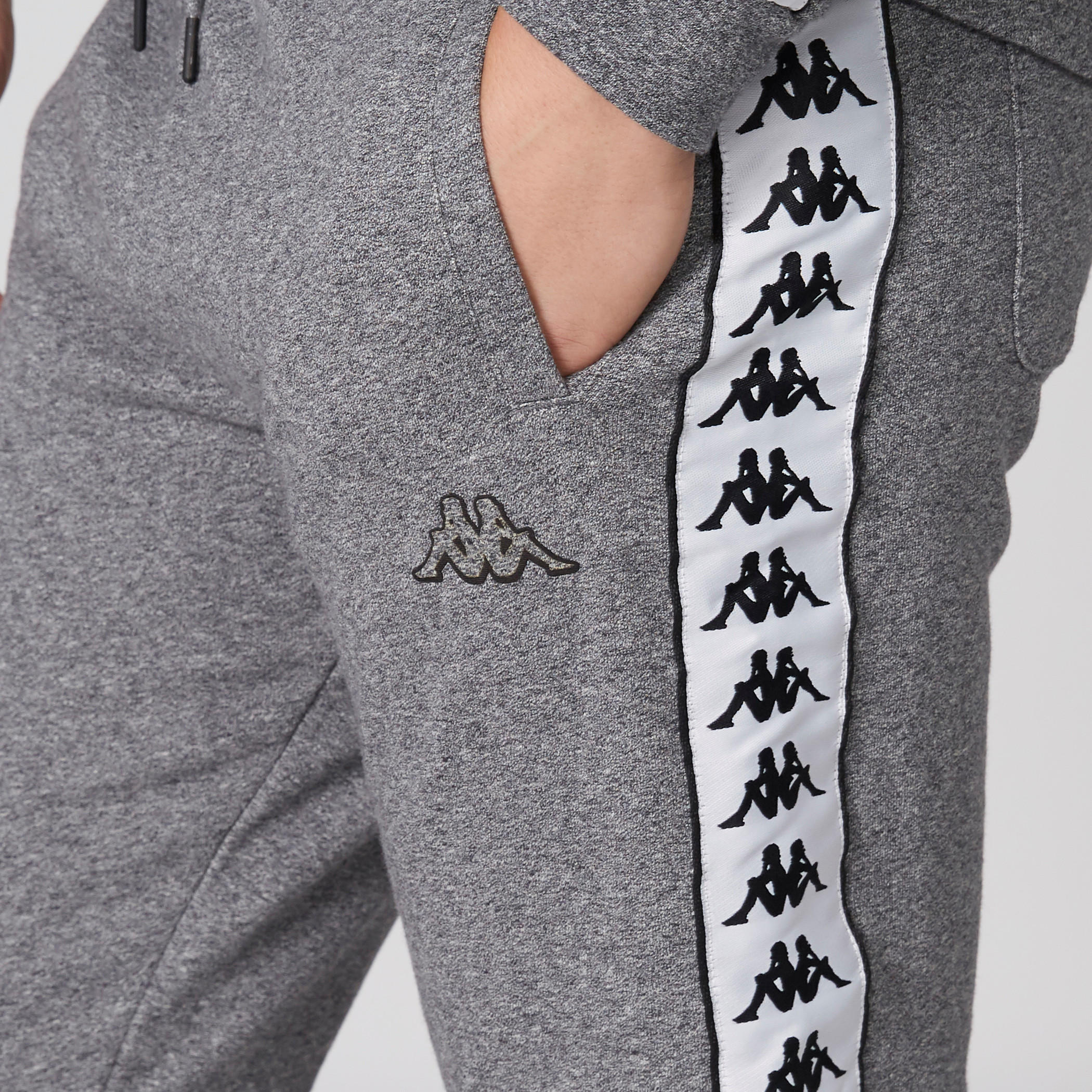 بنطال رياضي طويل بخصر مطاطي من كابا-men-clothing-sportswearandactivewear-bottoms-image-5