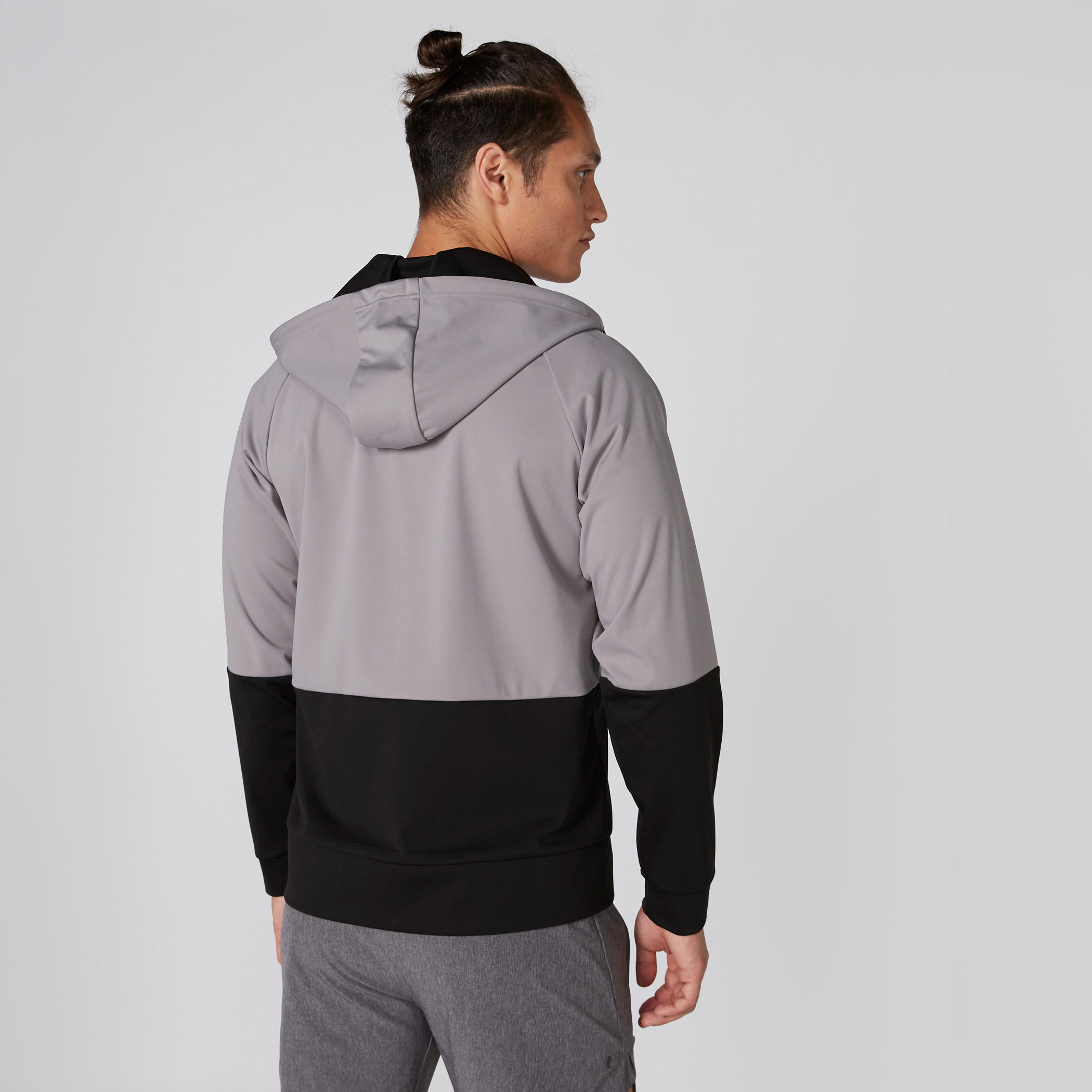 جاكيت بأكمام طويلة وسحّاب إغلاق وقبعة من كابا-men-winterwear-hoodiesandsweatshirts-image-2