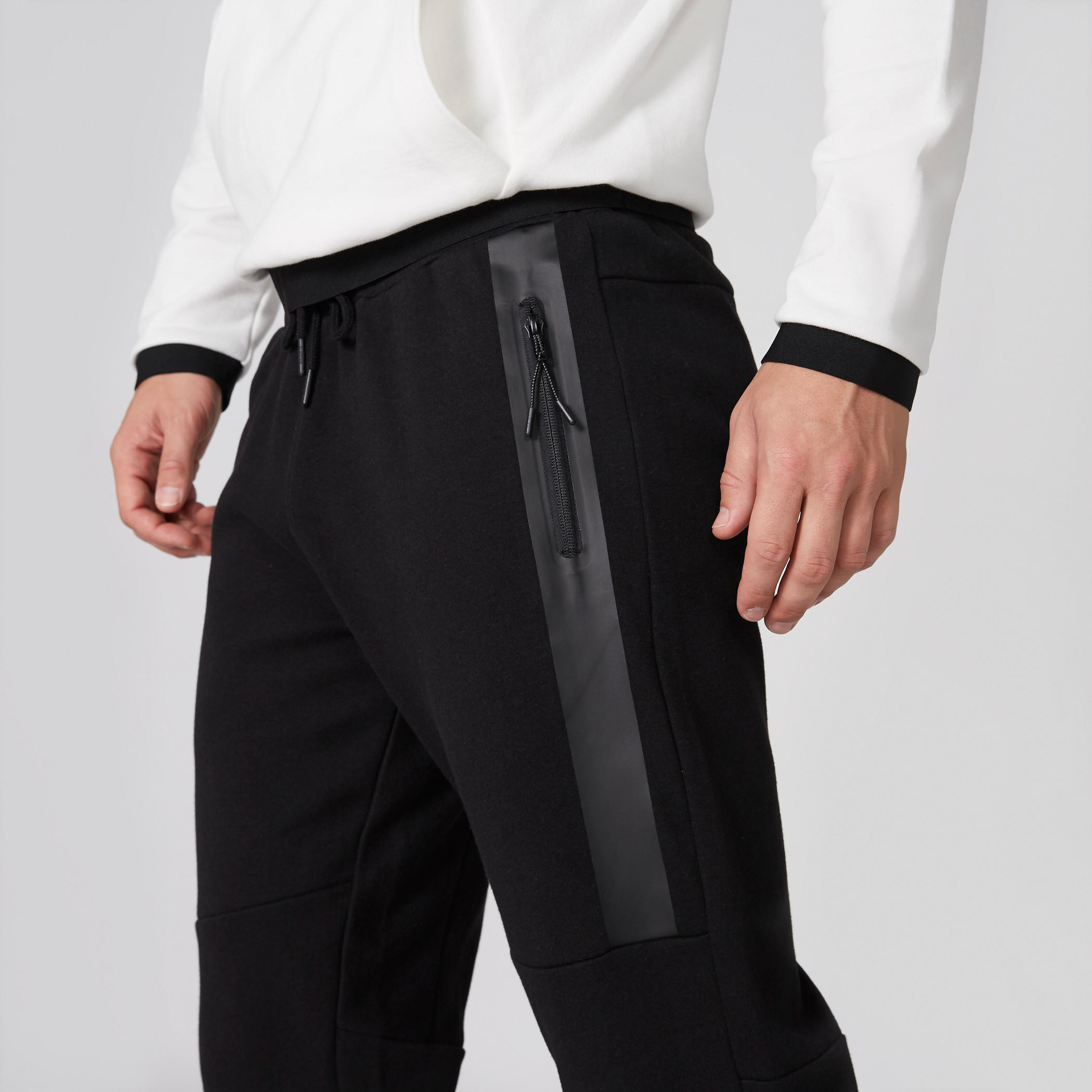بنطال رياضي طويل بخصر مطّاطي من كابا-men-clothing-sportswearandactivewear-bottoms-image-8