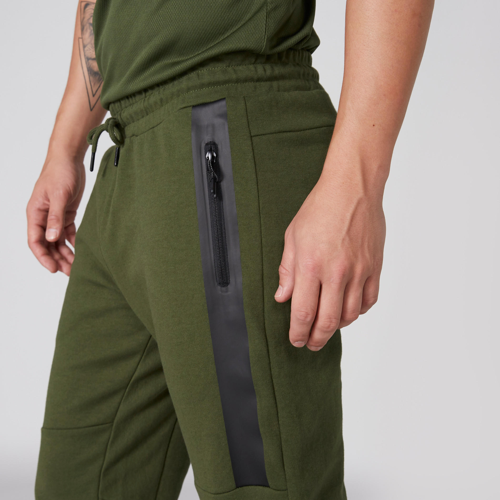 بنطال رياضي طويل بخصر مطّاطي من كابا-men-clothing-sportswearandactivewear-bottoms-image-12