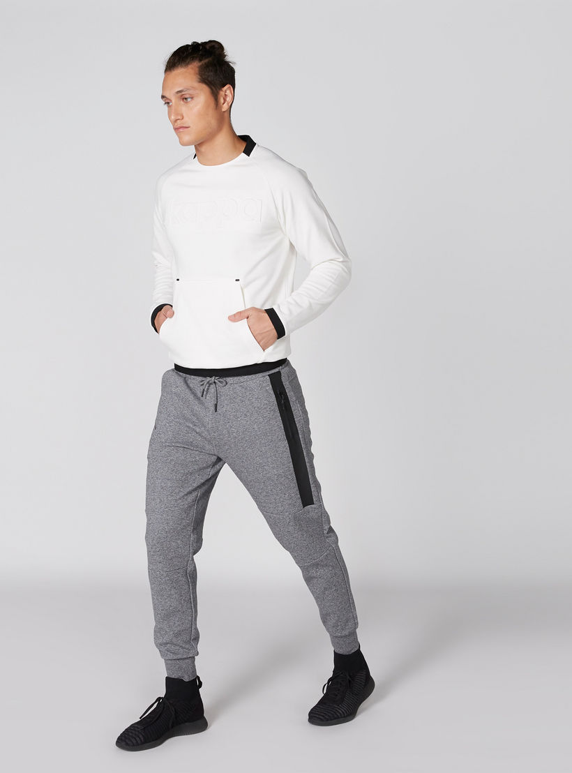 بنطال رياضي طويل بخصر مطّاطي من كابا-men-clothing-sportswearandactivewear-bottoms-image-3