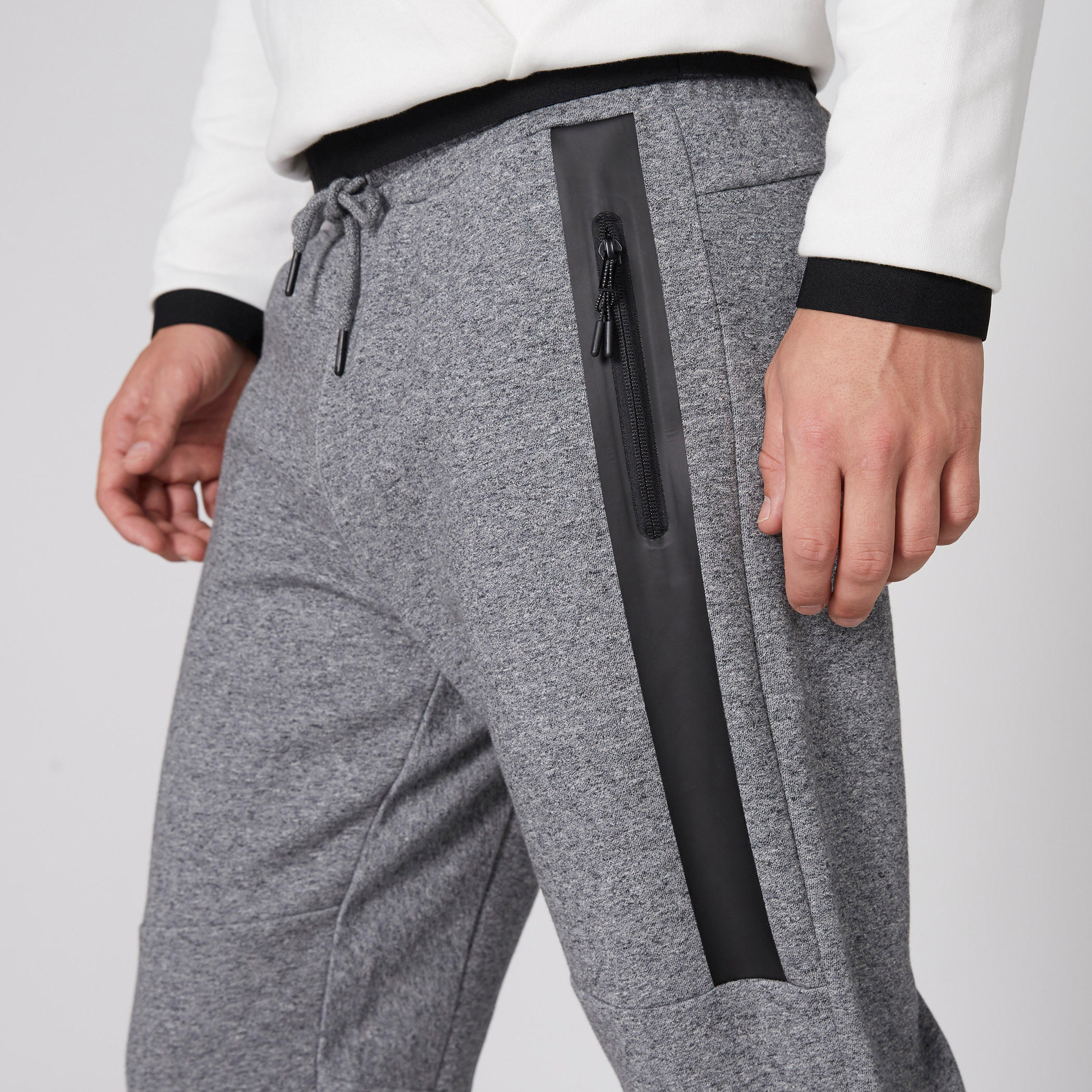 بنطال رياضي طويل بخصر مطّاطي من كابا-men-clothing-sportswearandactivewear-bottoms-image-4