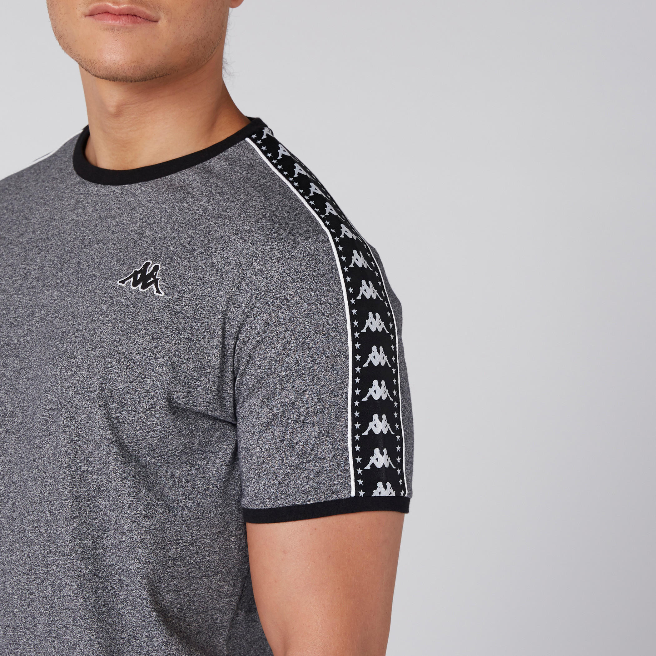 تيشيرت بياقة مستديرة وأكمام قصيرة من كابا-men-clothing-sportswearandactivewear-tshirtsandpolos-image-3