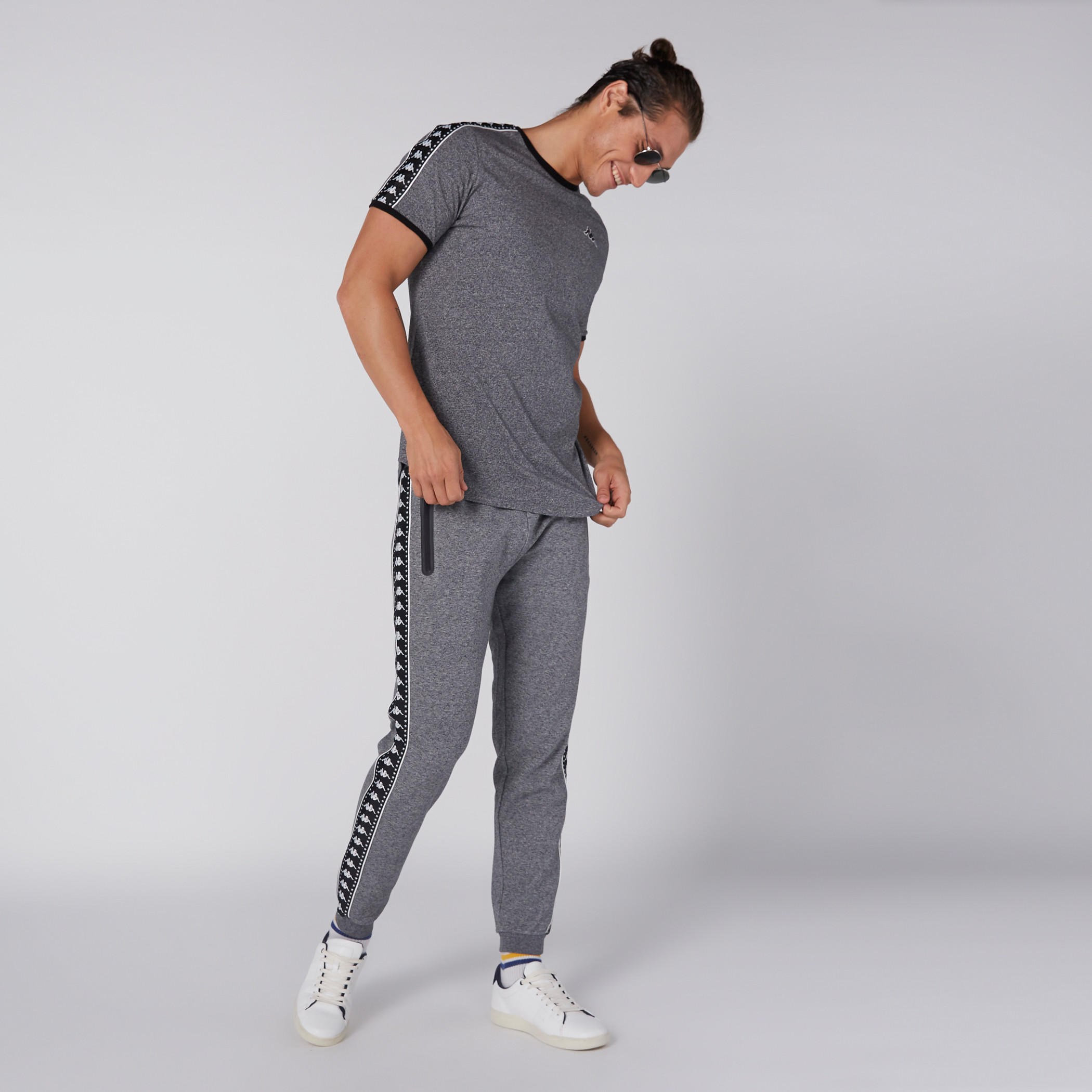 تيشيرت بياقة مستديرة وأكمام قصيرة من كابا-men-clothing-sportswearandactivewear-tshirtsandpolos-image-5