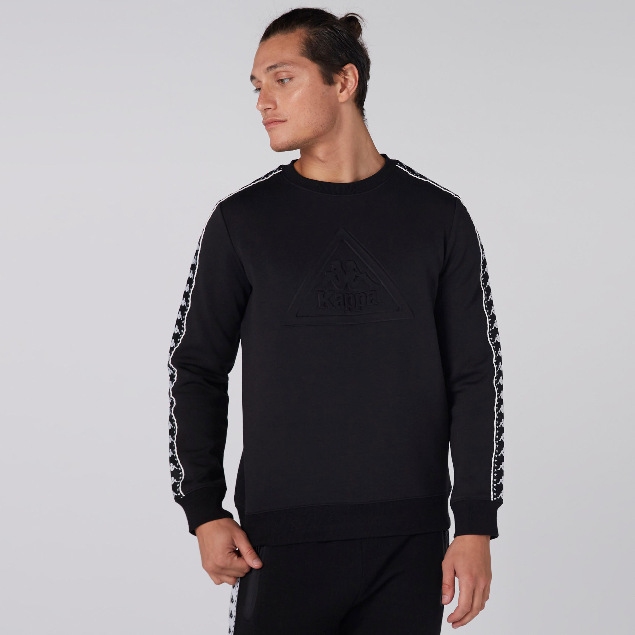 سويت شيرت بأكمام طويلة من كابا-men-winterwear-hoodiesandsweatshirts-image-1