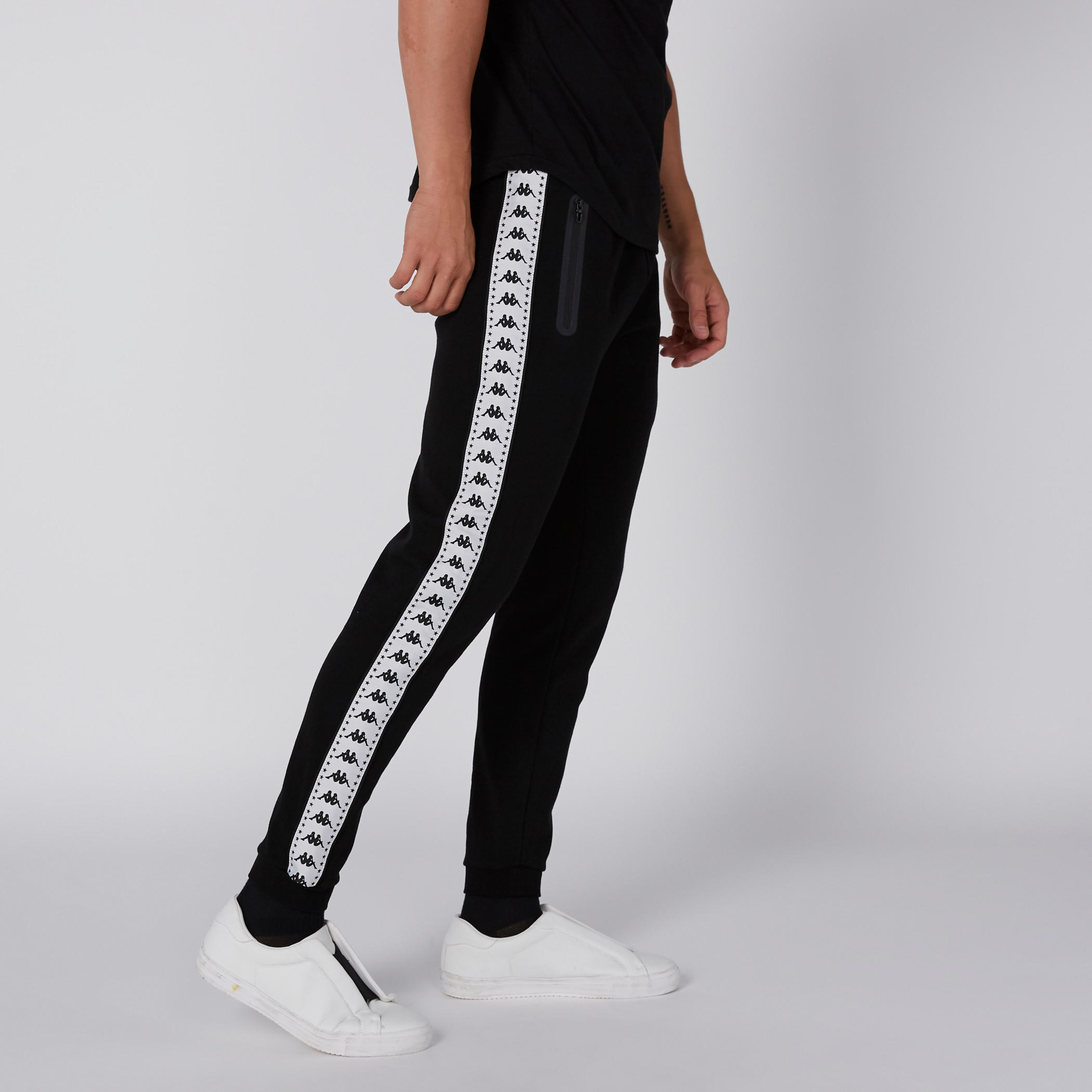 بنطال رياضي طويل بجيوب من كابا-men-clothing-sportswearandactivewear-bottoms-image-3