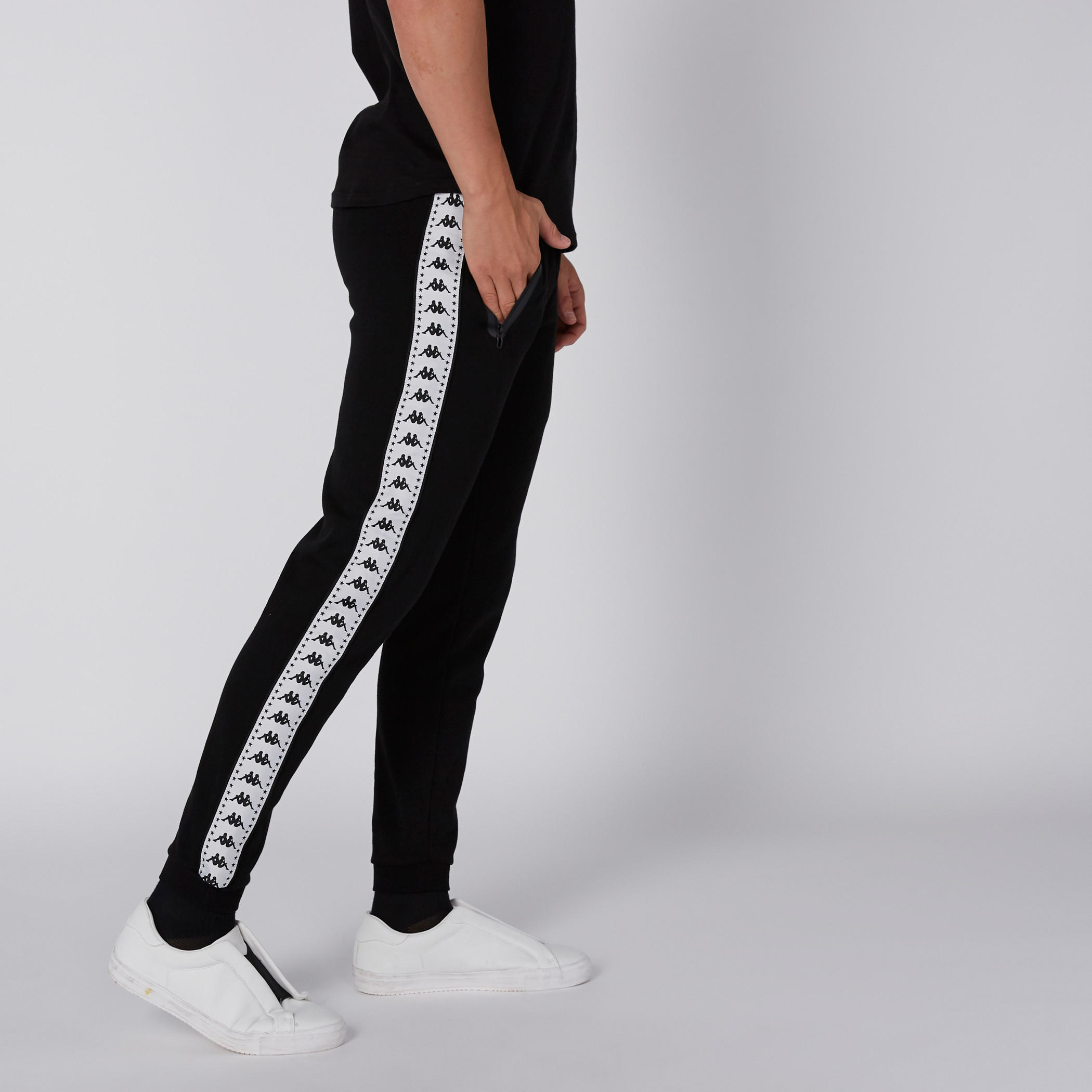 بنطال رياضي طويل بجيوب من كابا-men-clothing-sportswearandactivewear-bottoms-image-4
