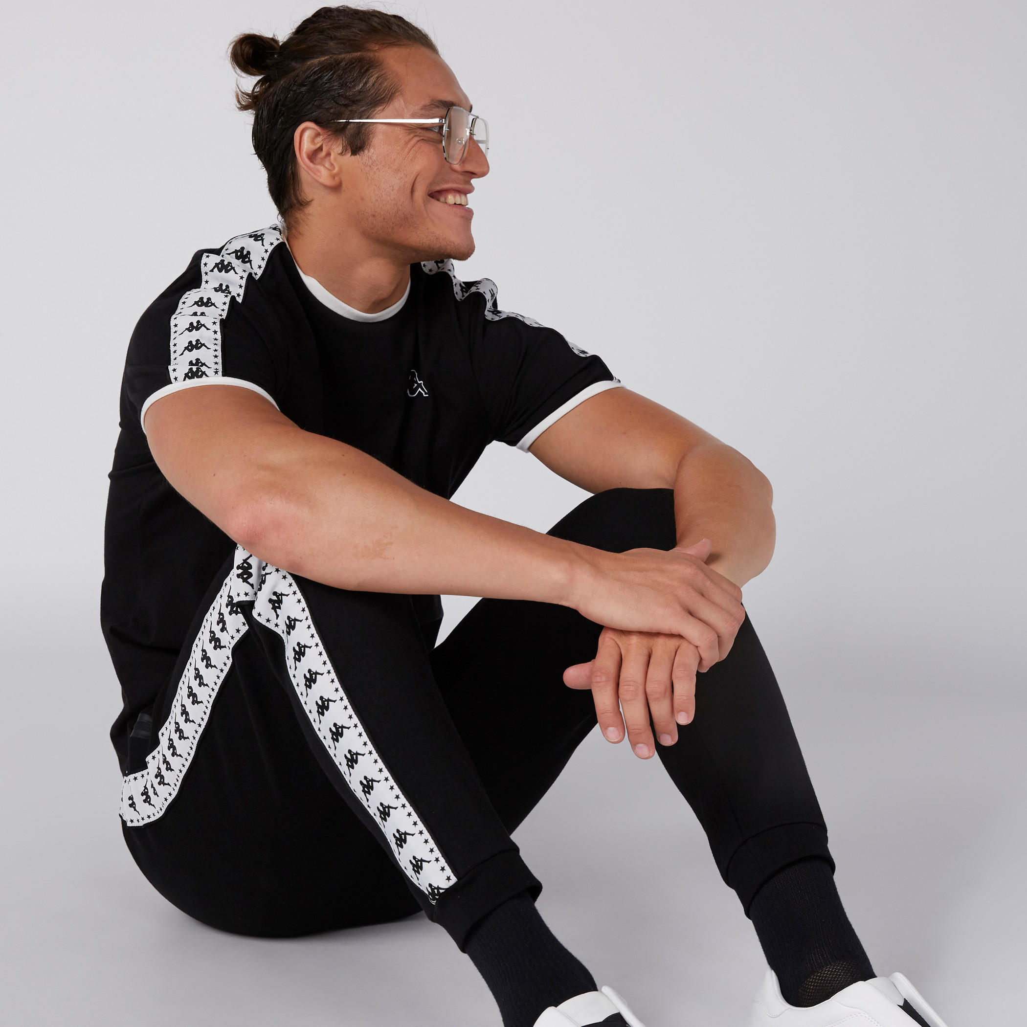 بنطال رياضي طويل بجيوب من كابا-men-clothing-sportswearandactivewear-bottoms-image-7