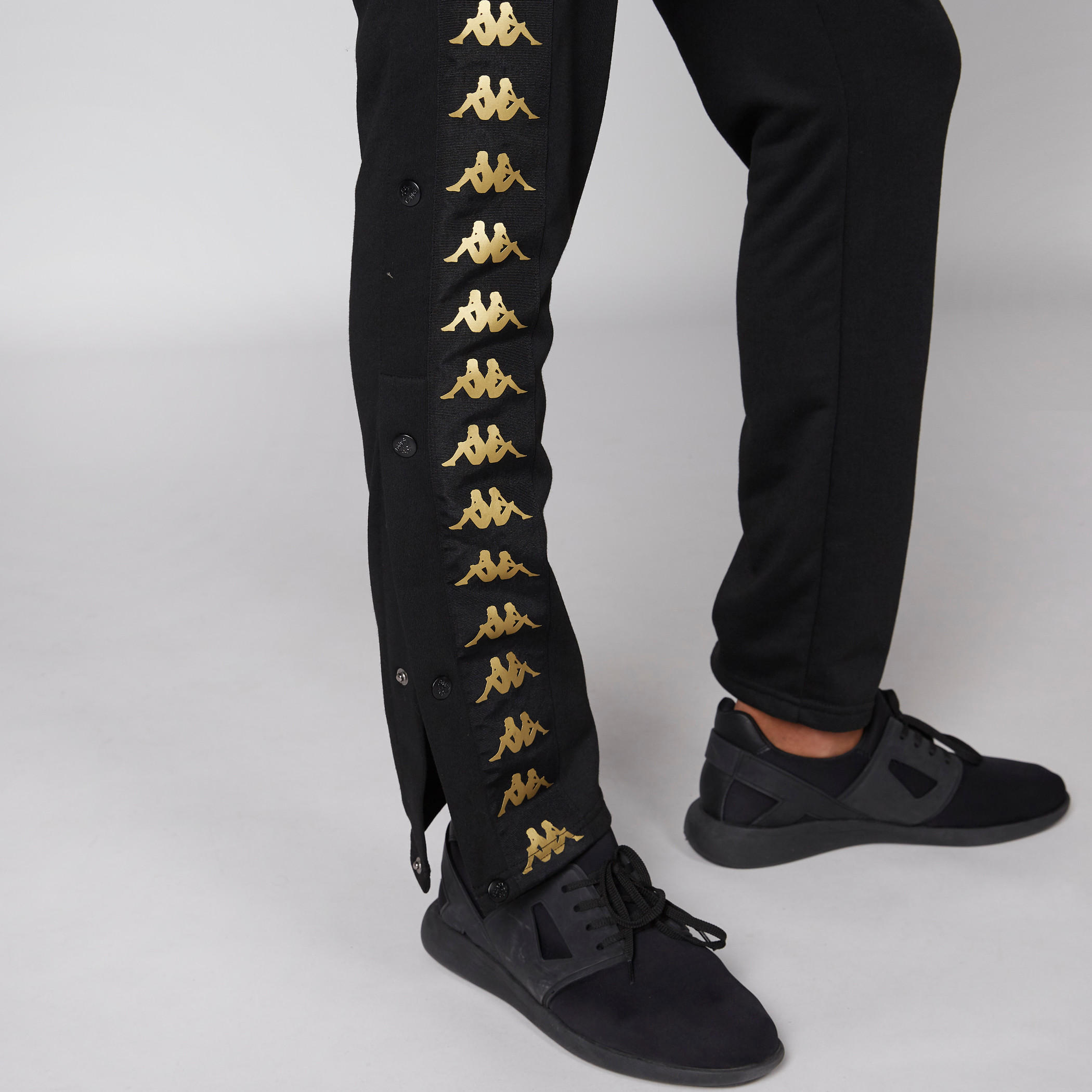 بنطال رياضي طويل بخصر مطاطي من كابا-men-clothing-sportswearandactivewear-bottoms-image-5