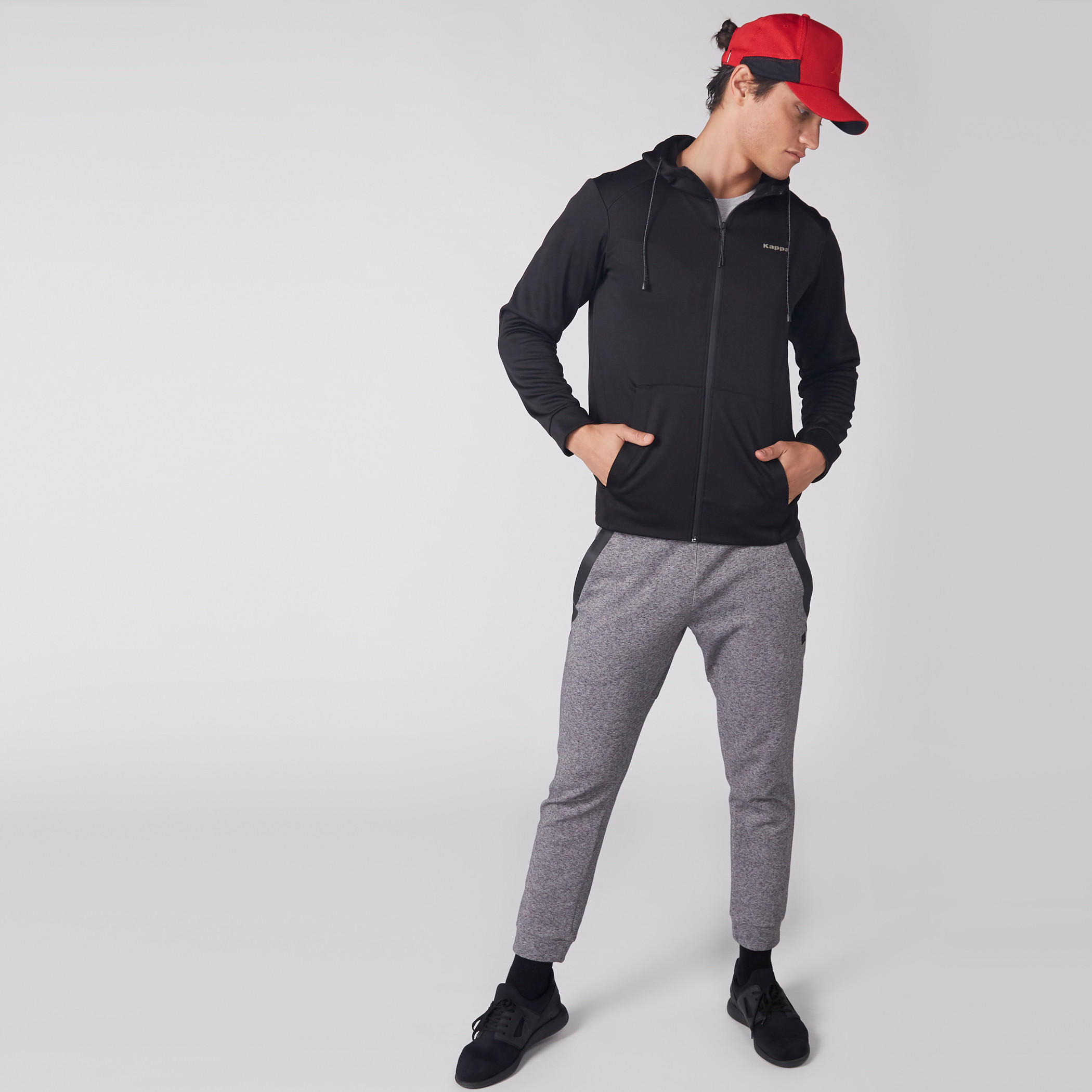 جاكيت بأكمام طويلة وسحّاب إغلاق وقبعة من كابا-men-clothing-jacketsandblazers-jackets-image-5