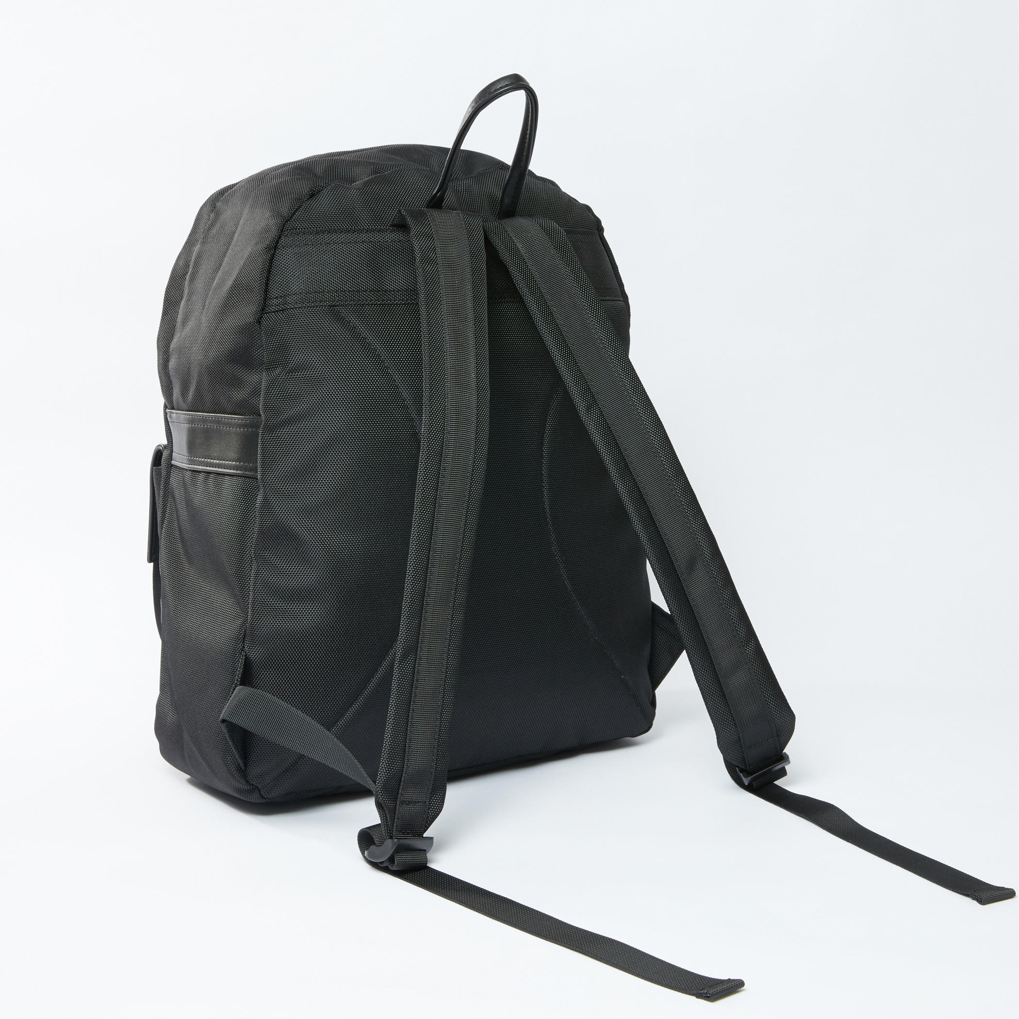 حقيبة ظهر بطبعات وحمّالات قابلة للتعديل من كابا-men-bags-image-3