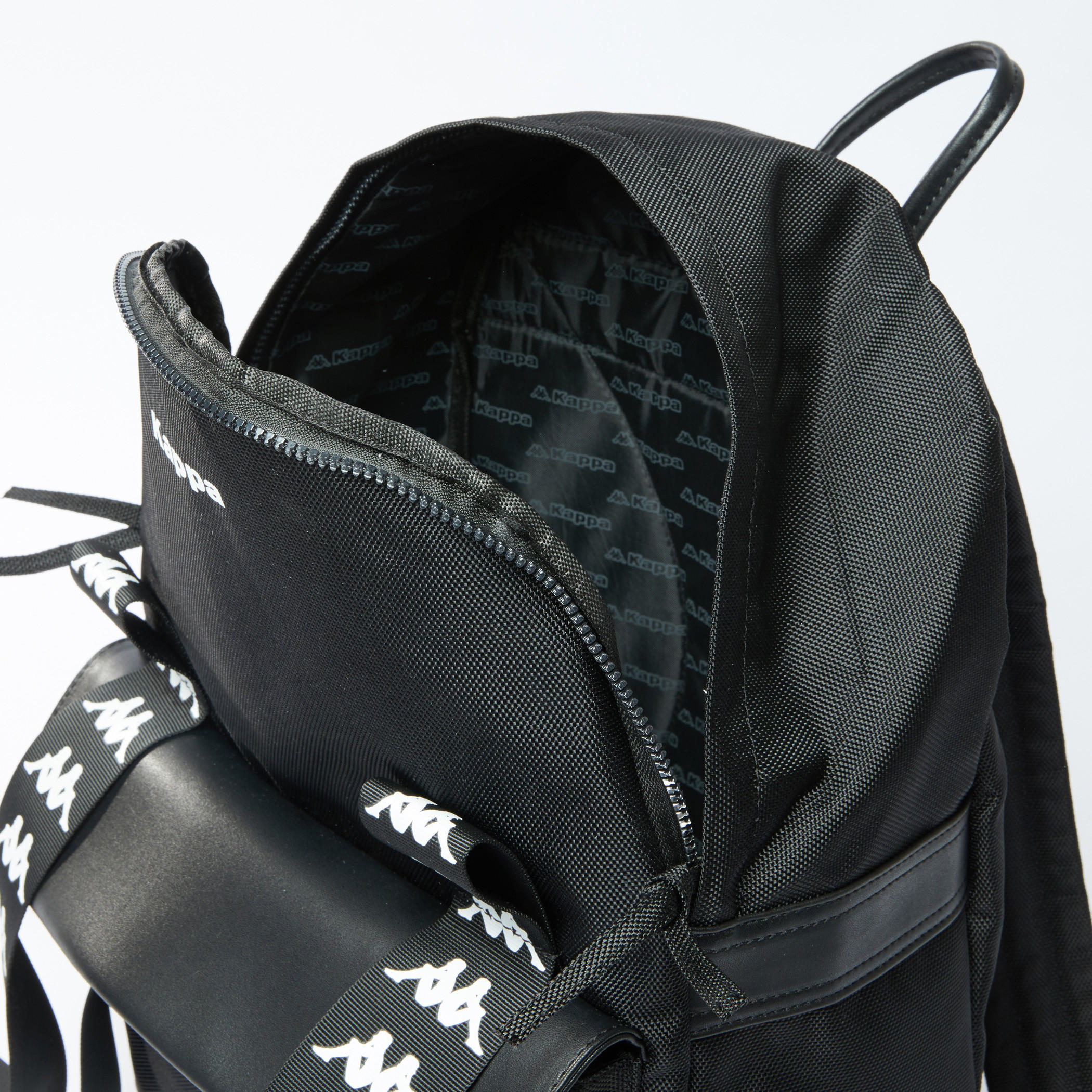 حقيبة ظهر بطبعات وحمّالات قابلة للتعديل من كابا-men-bags-image-5