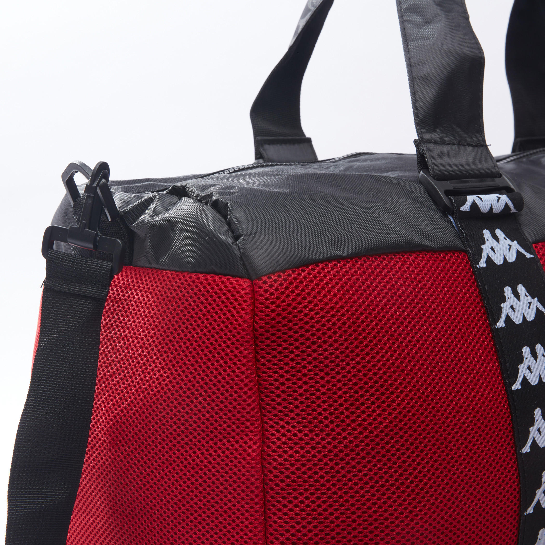 حقيبة دافل بسحّاب إغلاق ومقابض مزدوجة من كابا-men-bags-image-3