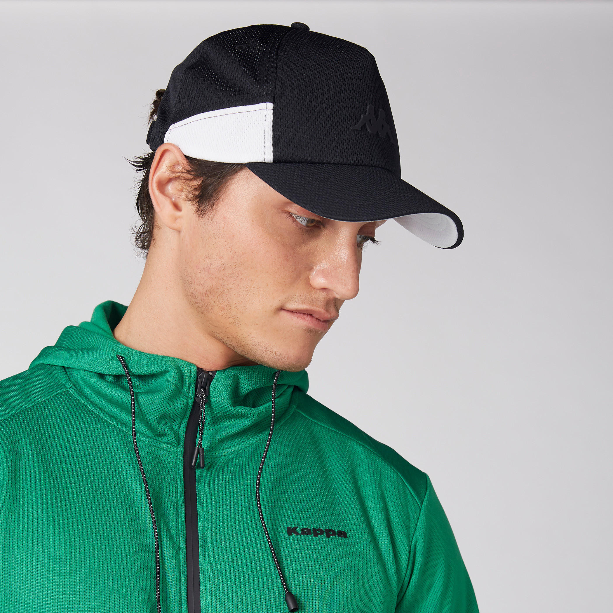 قبعة بثنية وتصميم بارز الملمس من كابا-men-caps-image-2