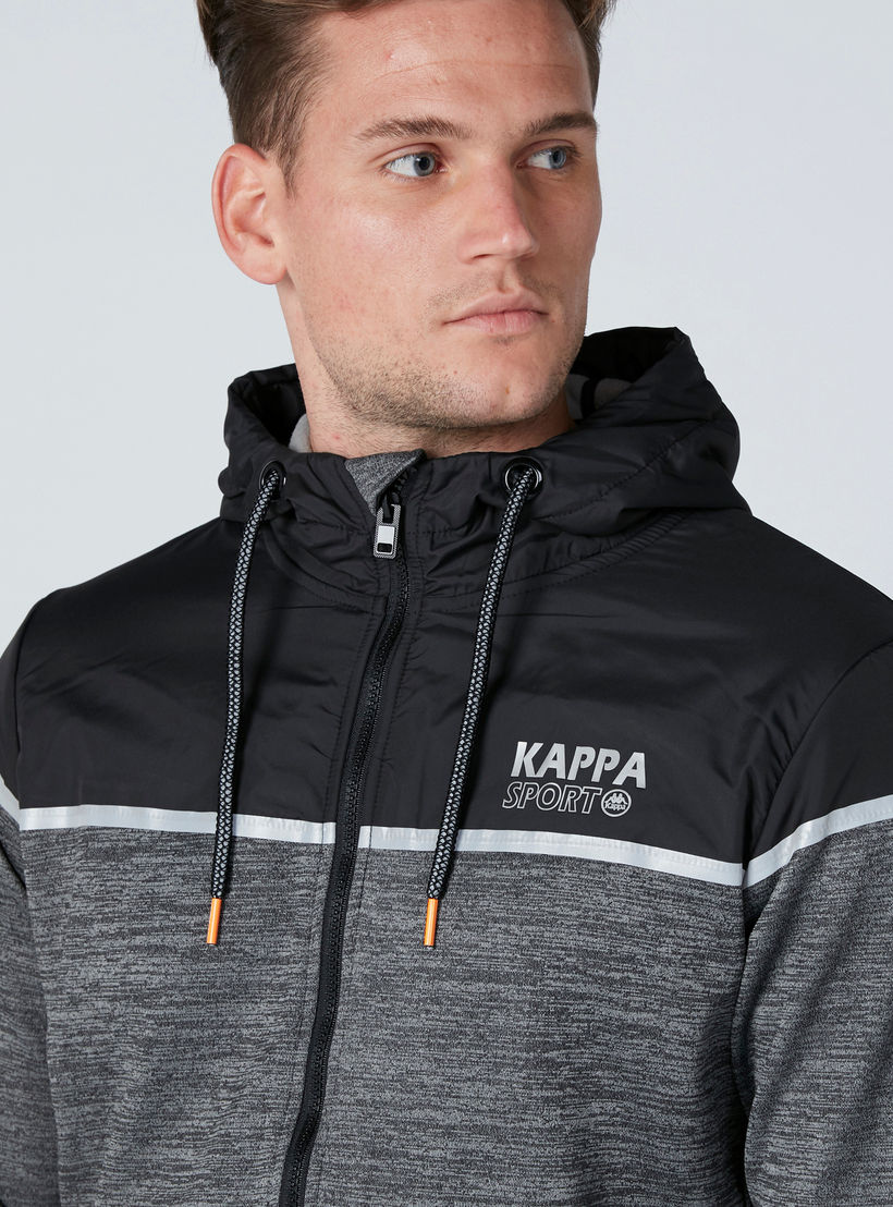 جاكيت بقبّعة بأكمام طويلة وجيوب من كابا-men-winterwear-hoodiesandsweatshirts-image-3