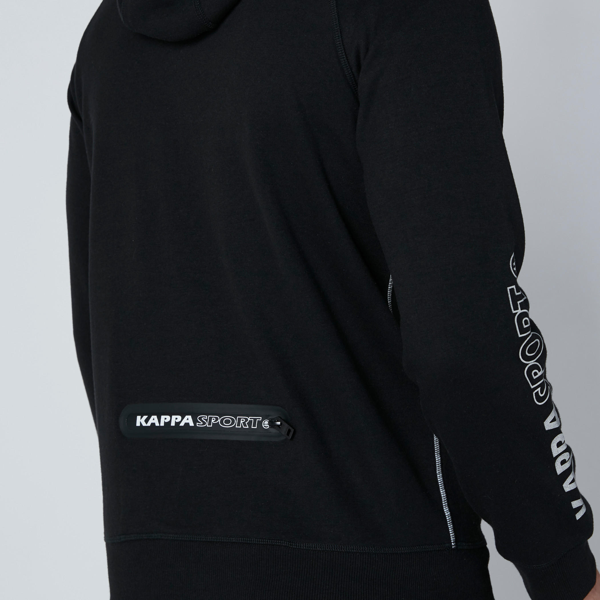 جاكيت بطبعات وأكمام طويلة وجيوب من كابا-men-winterwear-hoodiesandsweatshirts-image-4