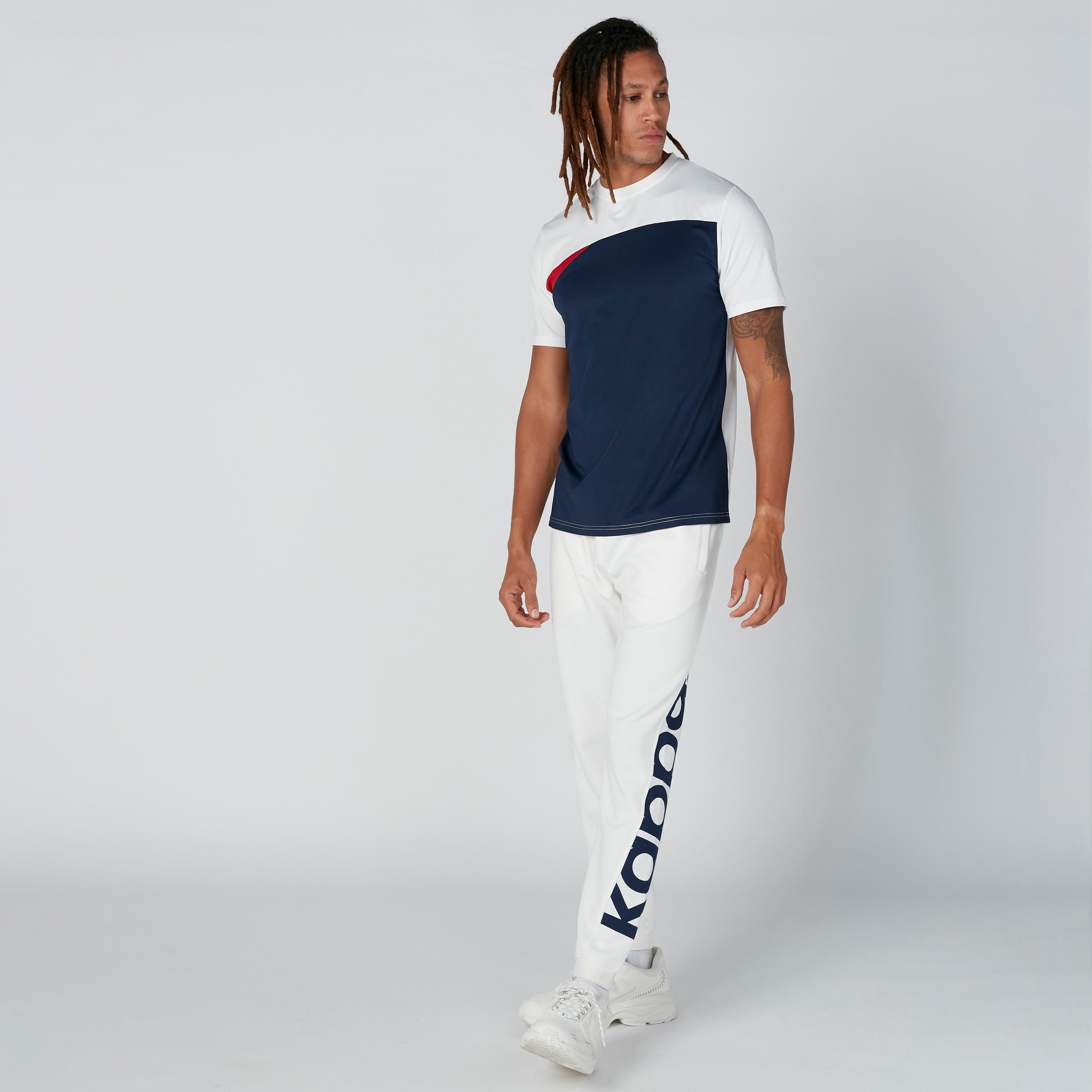 تيشيرت مستدام بياقة مستديرة وأكمام قصيرة من كابا-men-clothing-tshirtsandpolos-tshirts-image-1