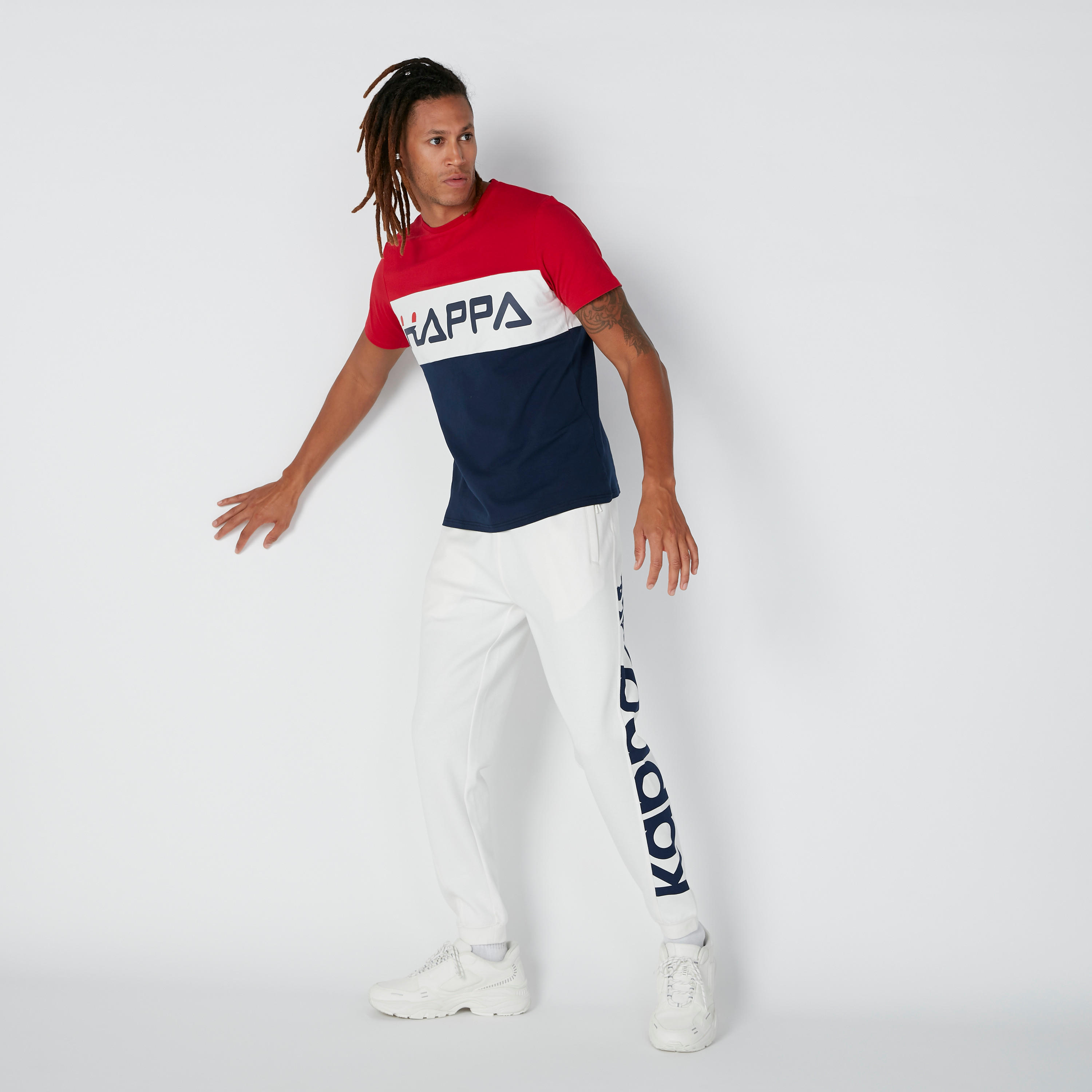 تيشيرت مستدام بأكمام قصيرة وطبعات من كابا-men-clothing-tshirtsandpolos-tshirts-image-1