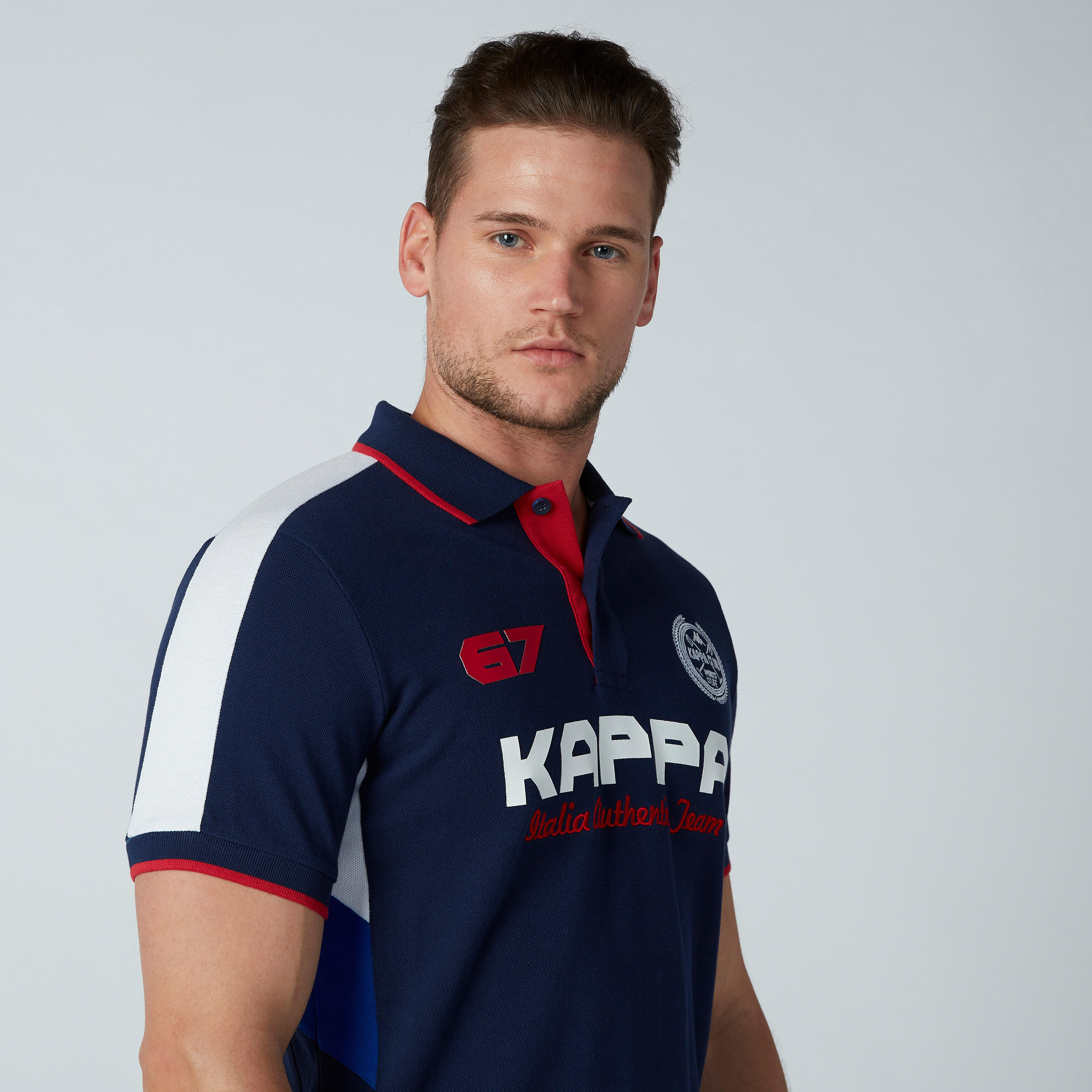 تيشيرت بياقة بولو وأكمام قصيرة وطبعات من كابا-men-clothing-sportswearandactivewear-tshirtsandpolos-image-4