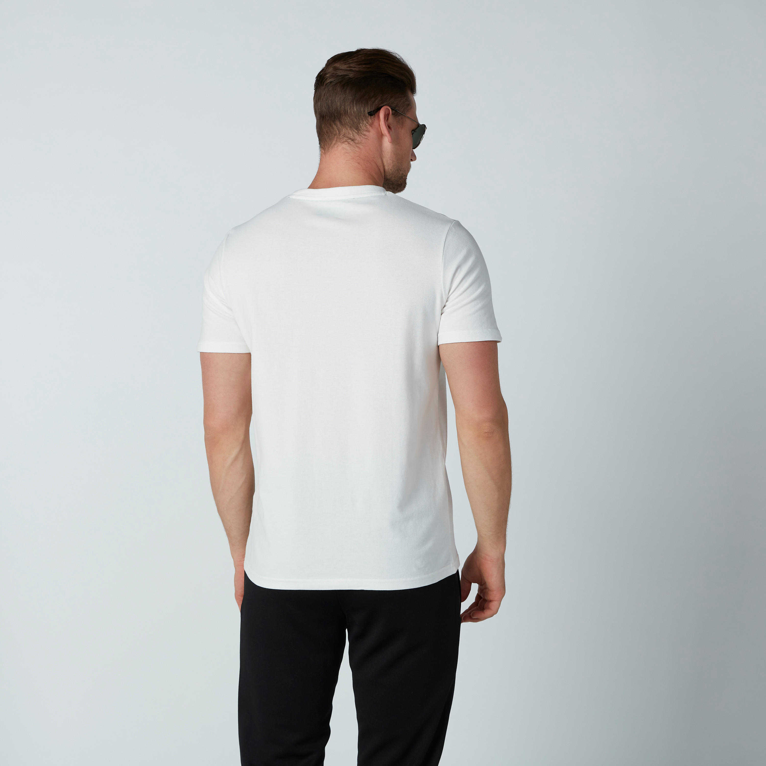 تيشيرت بأكمام قصيرة وطبعات مموّهة من كابا-men-clothing-tshirtsandpolos-tshirts-image-3