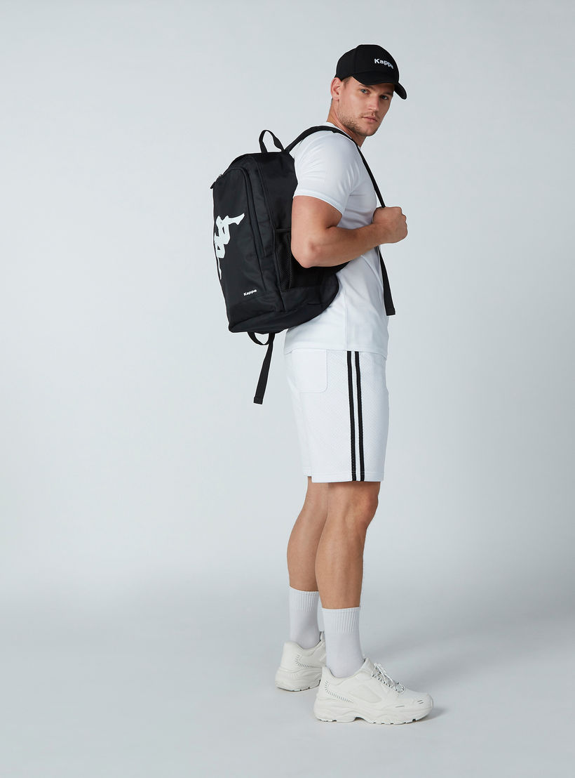 شورت محبوك برباط وجيوب من كابا-men-clothing-sportswearandactivewear-bottoms-image-6