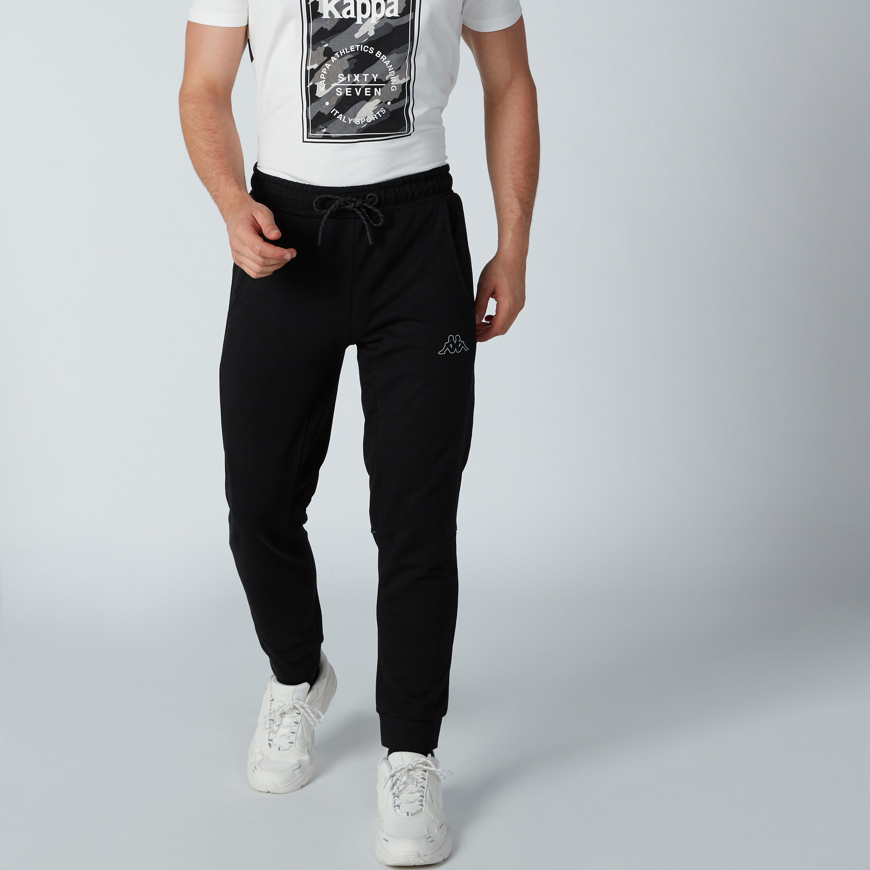 بنطال رياضي سادة طويل بقصة سليم من كابا-men-clothing-bottoms-joggers-image-1