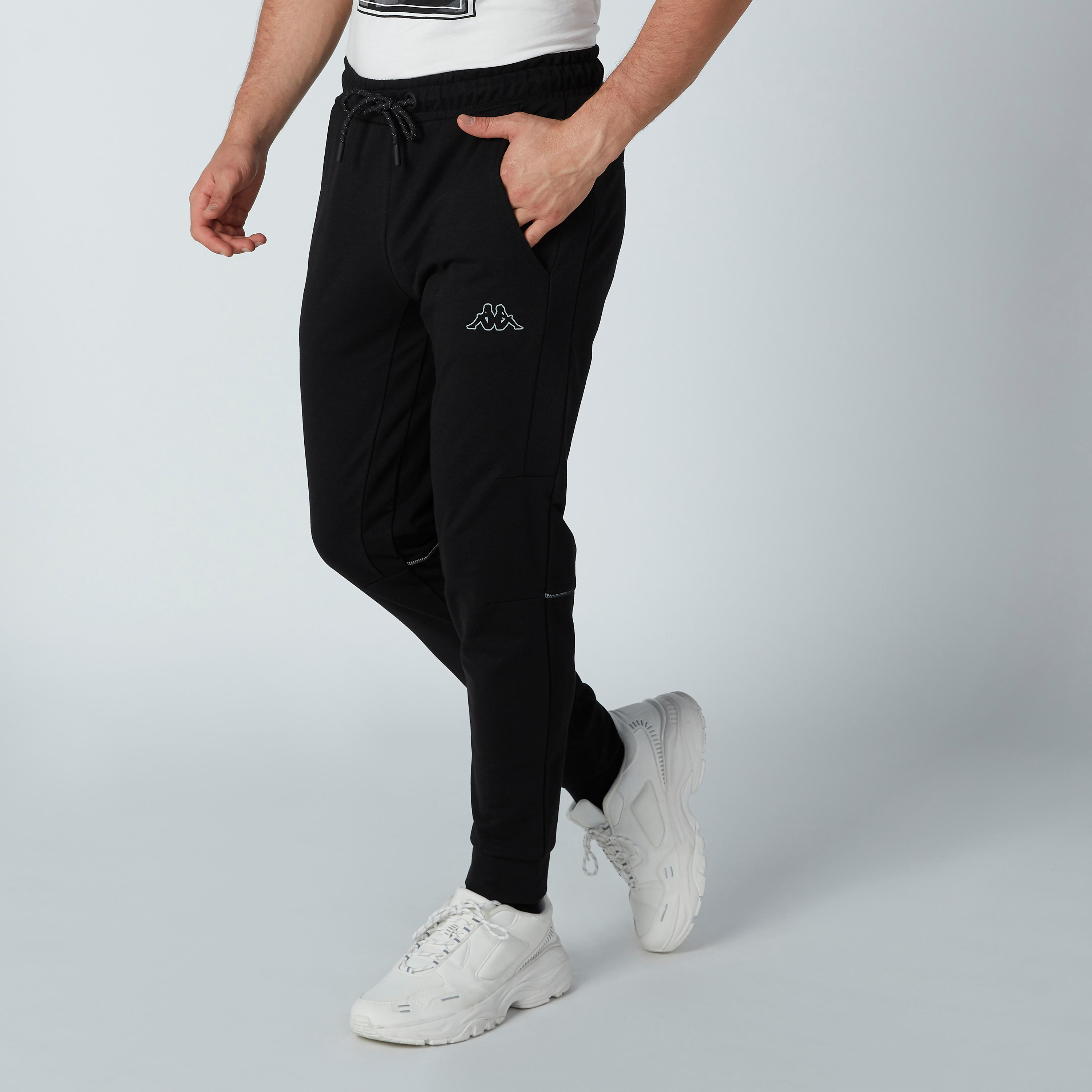 بنطال رياضي سادة طويل بقصة سليم من كابا-men-clothing-bottoms-joggers-image-3