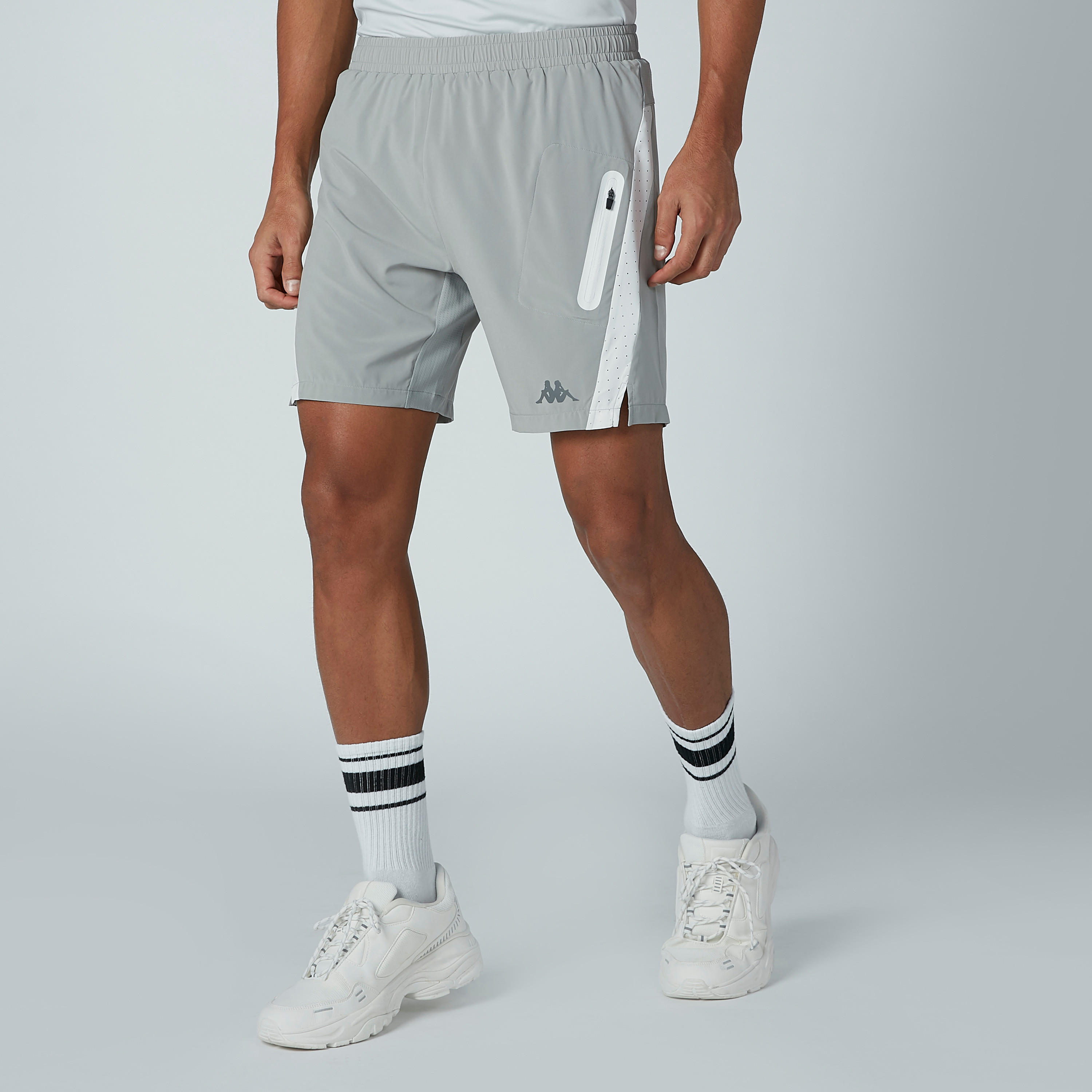 شورت بخصر مطاطي وطبعات من كابا-men-clothing-bottoms-shorts-image-2