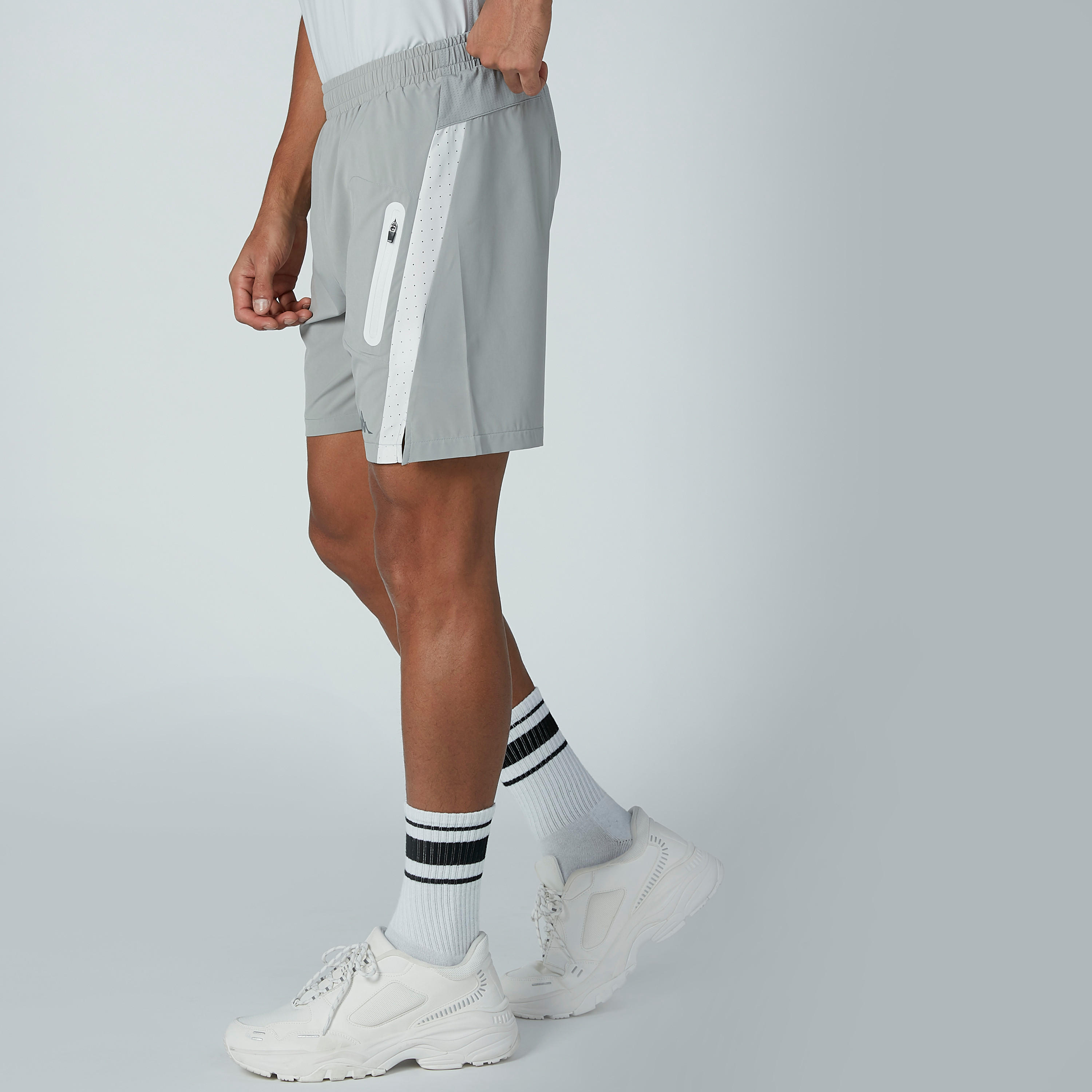 شورت بخصر مطاطي وطبعات من كابا-men-clothing-bottoms-shorts-image-3