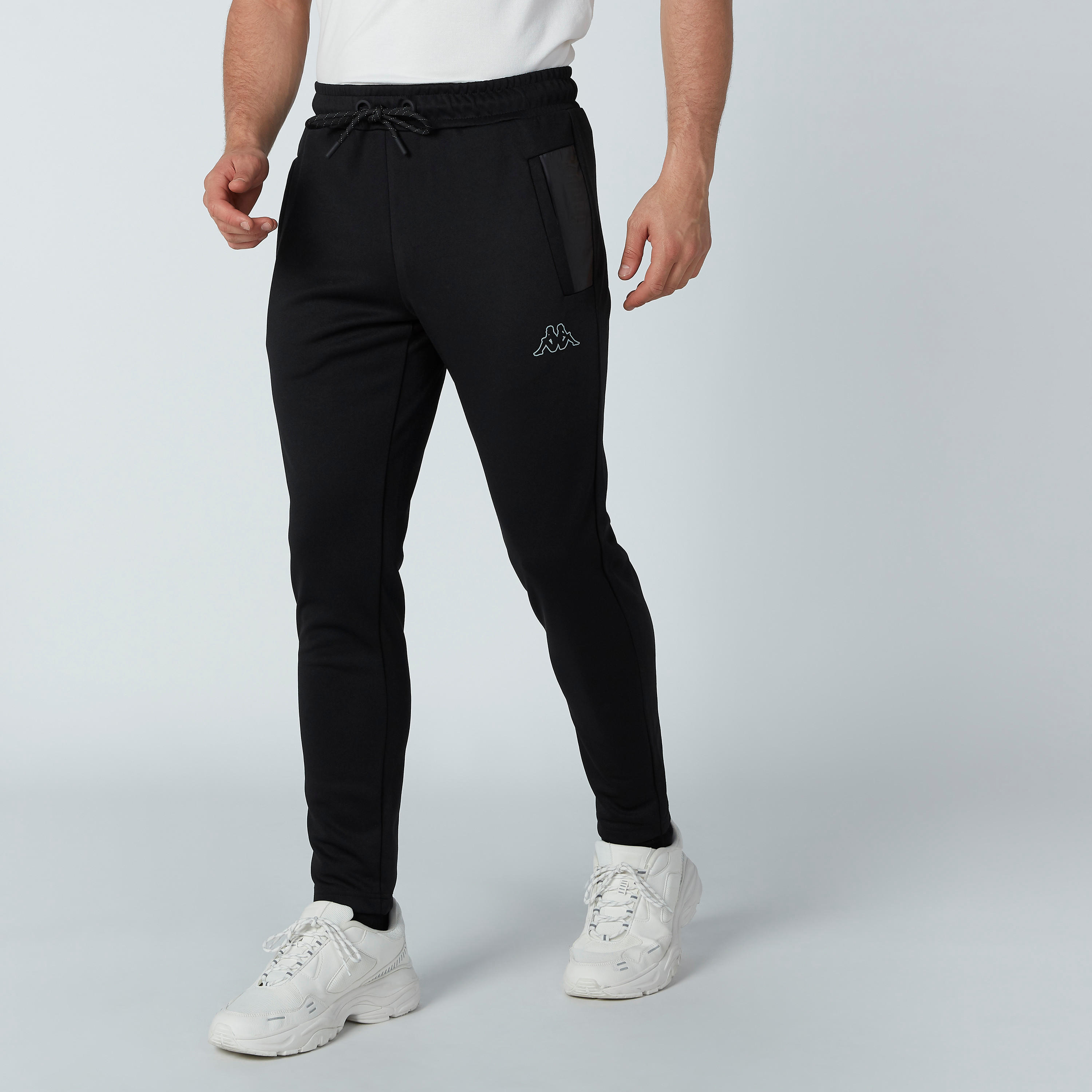 بنطال رياضي برباط وجيوب من كابا-men-clothing-sportswearandactivewear-bottoms-image-1