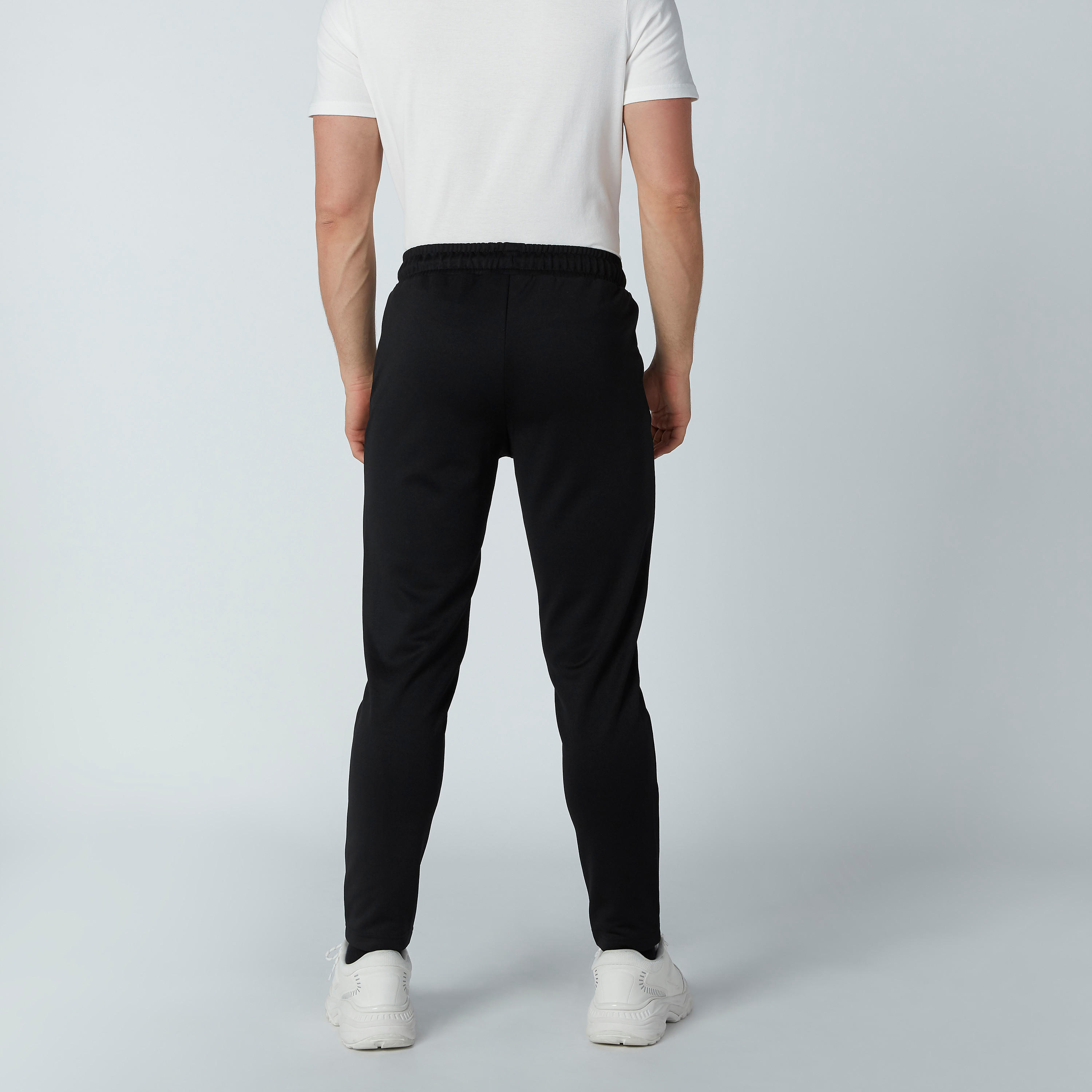بنطال رياضي برباط وجيوب من كابا-men-clothing-sportswearandactivewear-bottoms-image-3