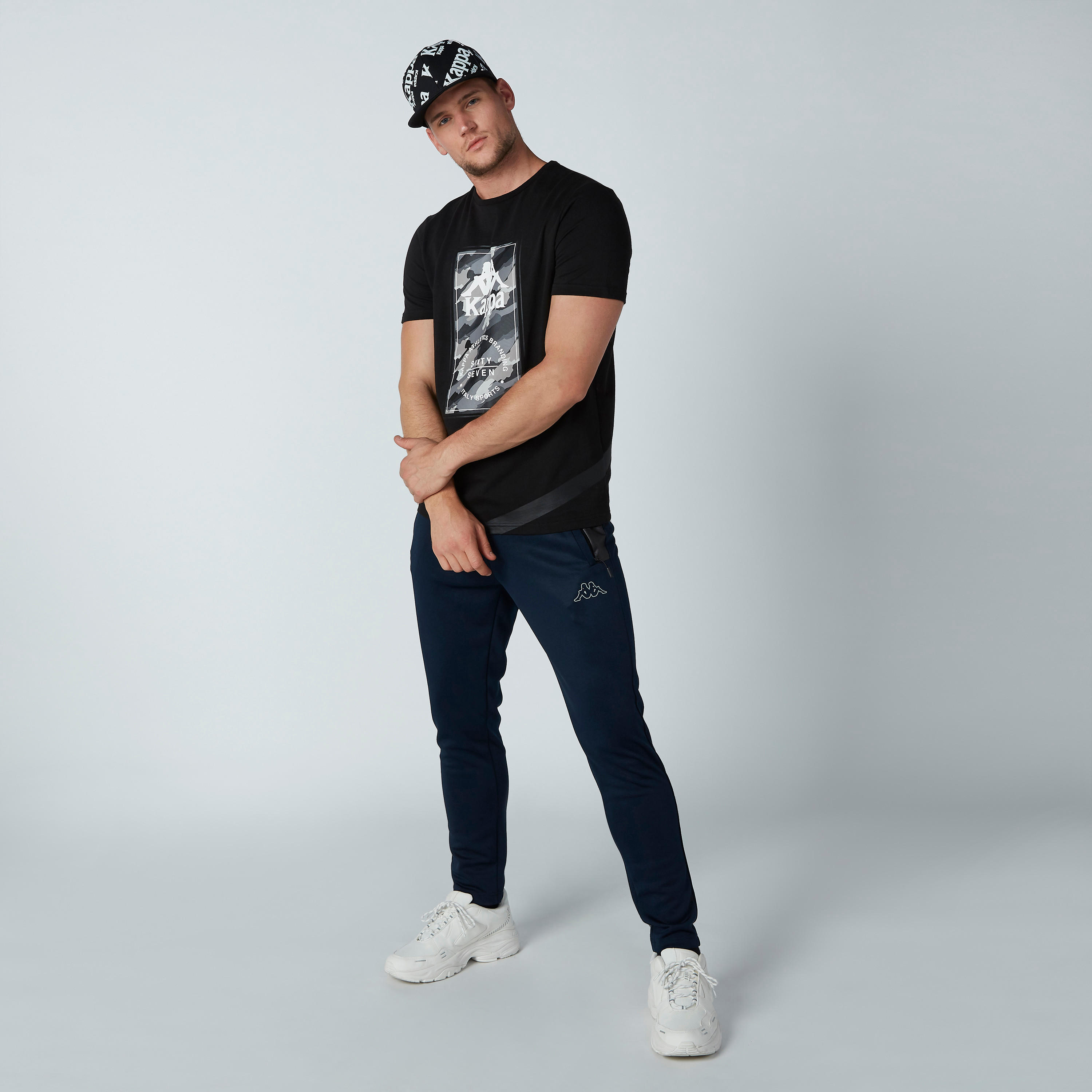 بنطال بقصّة سليم ورباط وجيوب من كابا-men-clothing-bottoms-trousersandchinos-trousers-image-1