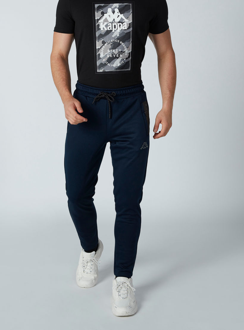 بنطال بقصّة سليم ورباط وجيوب من كابا-men-clothing-bottoms-trousersandchinos-trousers-image-2