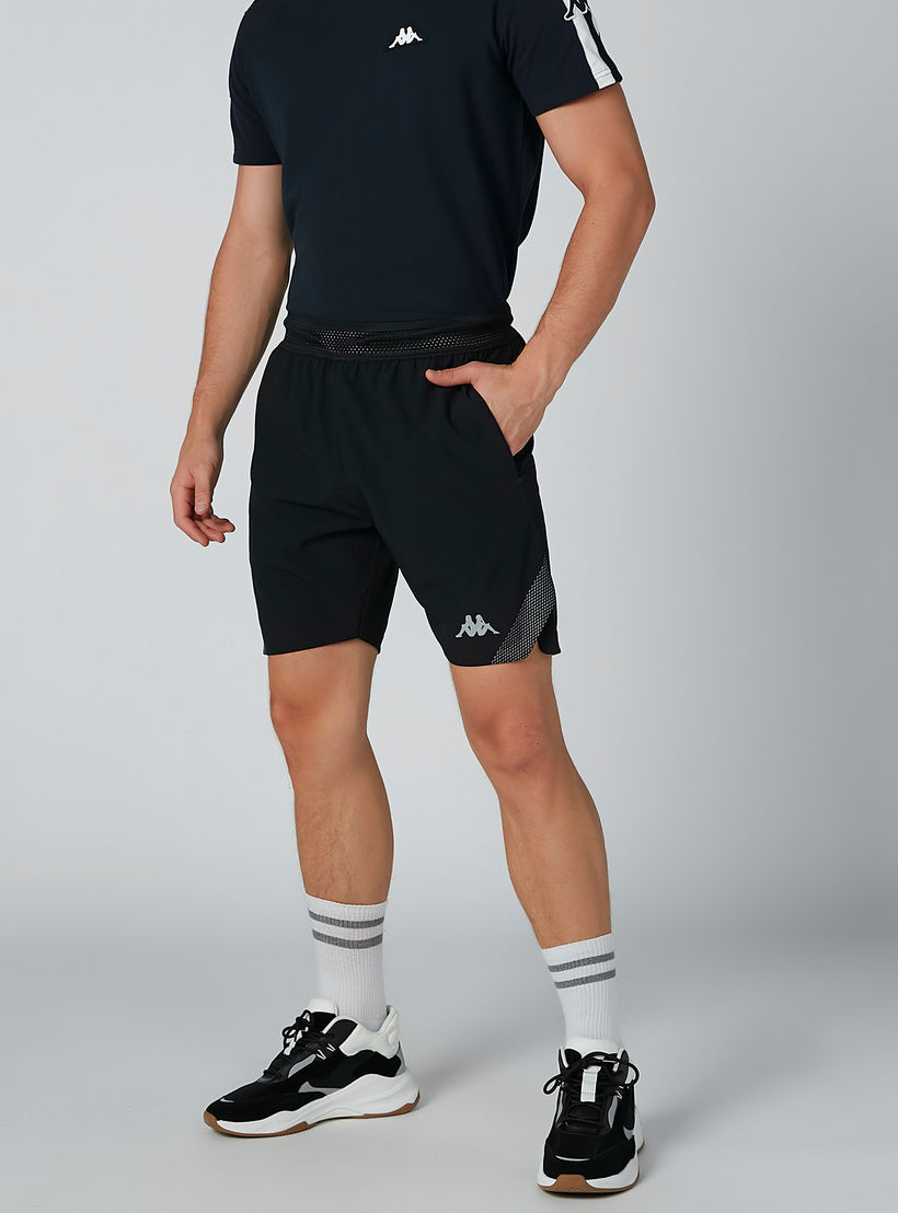 شورت بخصر مطاطي وجيوب وطبعات من كابا-men-clothing-bottoms-shorts-image-2