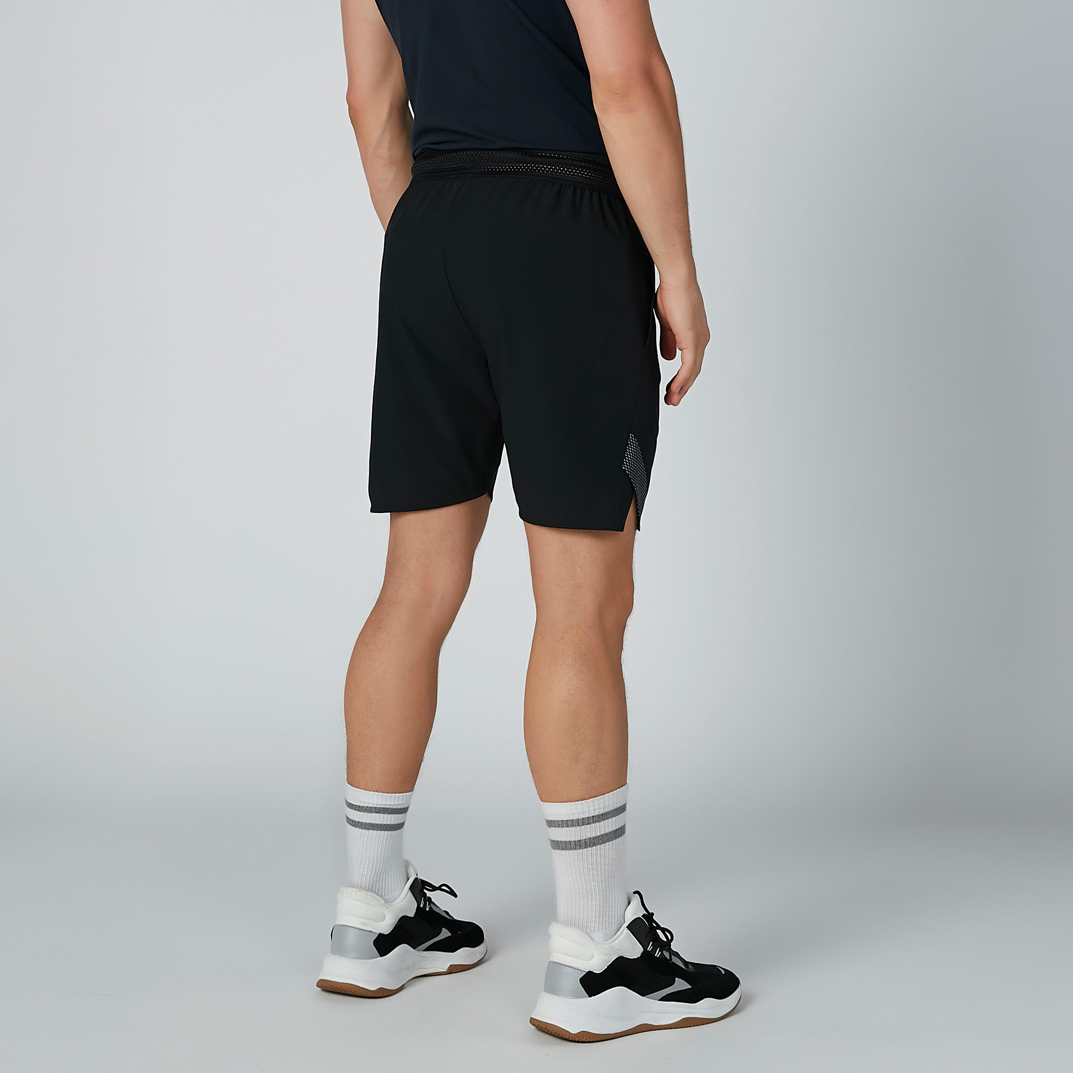 شورت بخصر مطاطي وجيوب وطبعات من كابا-men-clothing-bottoms-shorts-image-3